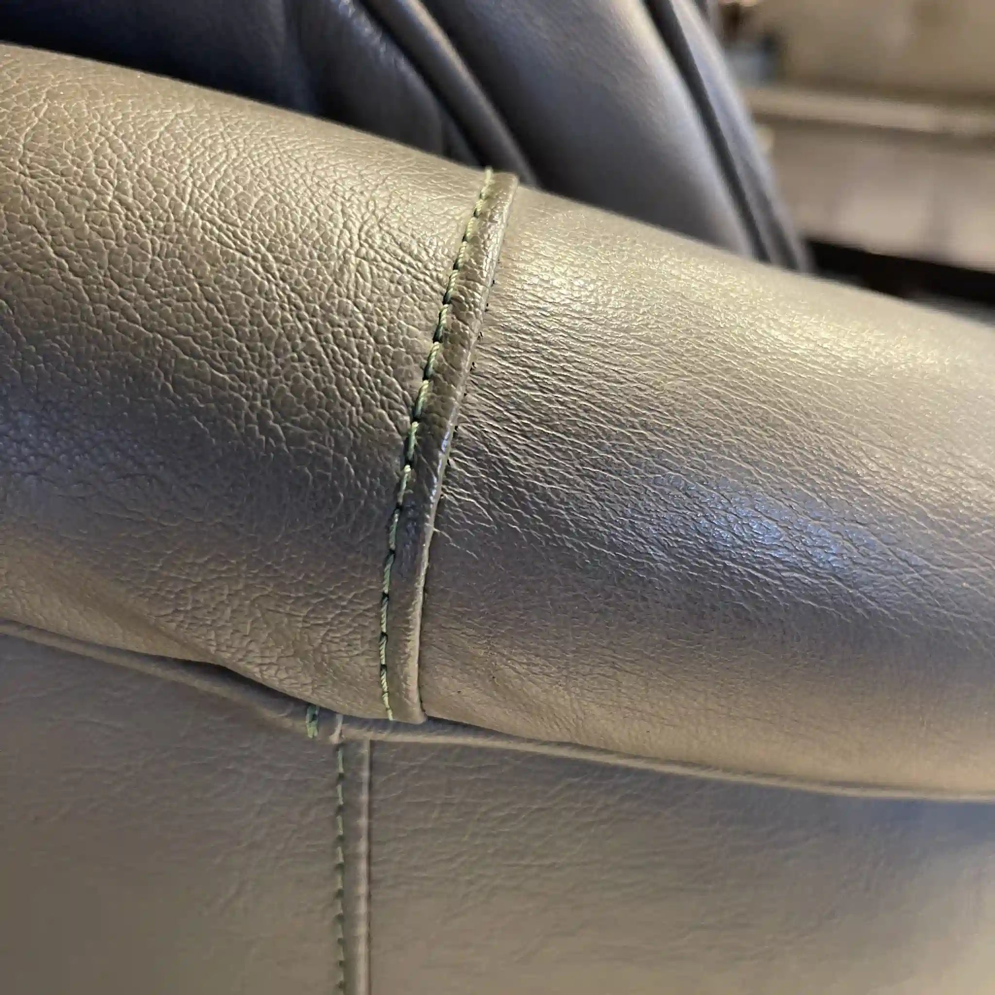 [Reused] Sofa / Marni Woodwork (Marni) / Versailles Series / Beechwood / Japan