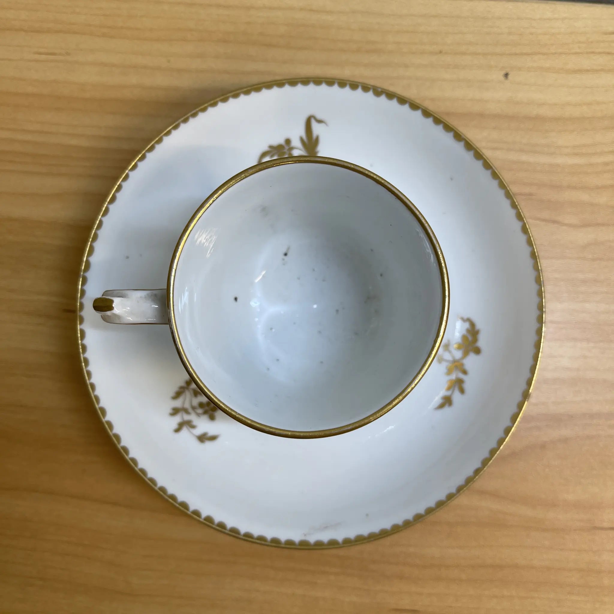 カップ&ソーサー / 推定1900前後 / 磁器 / イギリス / 金彩 / [アンティーク]