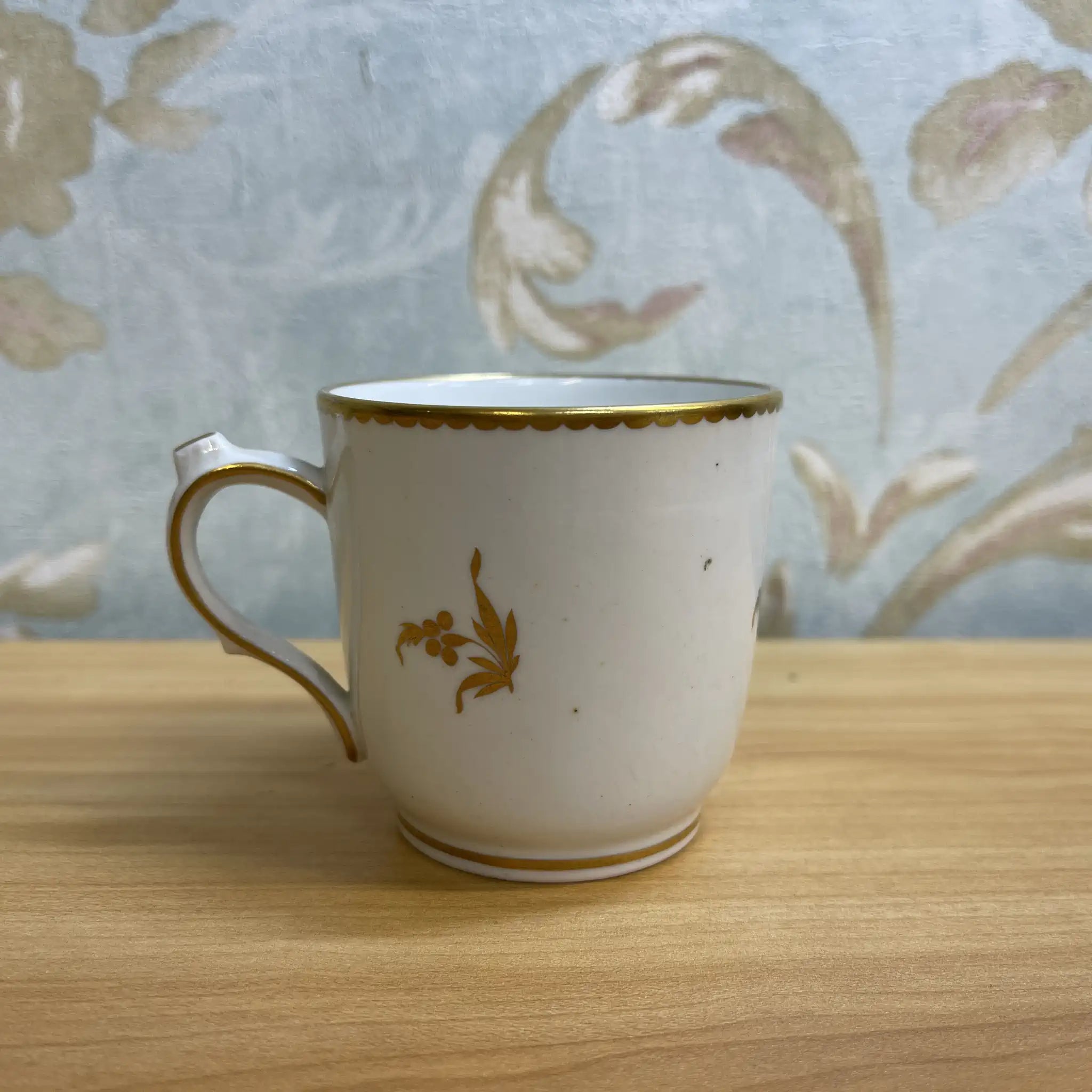 カップ&ソーサー / 推定1900前後 / 磁器 / イギリス / 金彩 / [アンティーク]