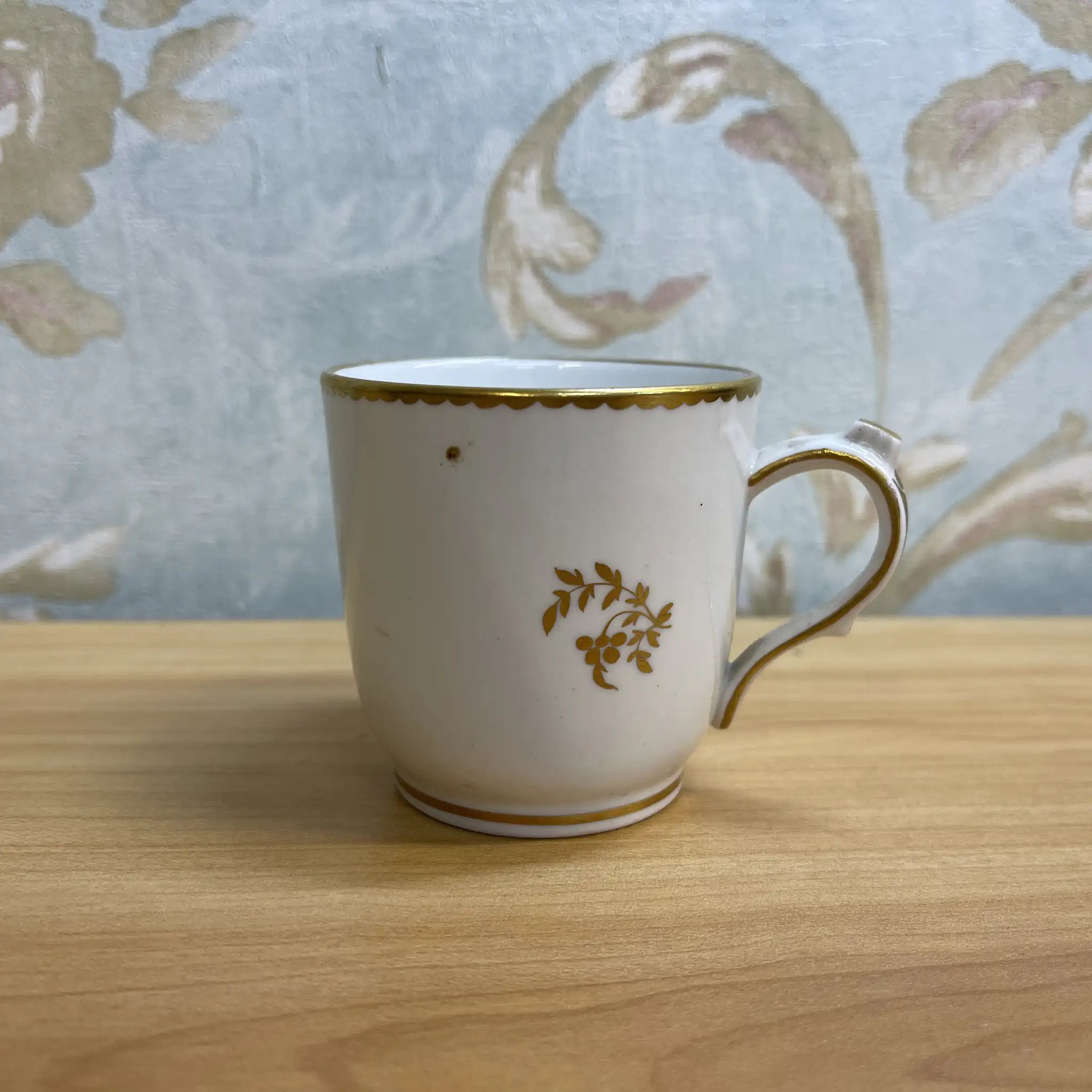 カップ&ソーサー / 推定1900前後 / 磁器 / イギリス / 金彩 / [アンティーク]