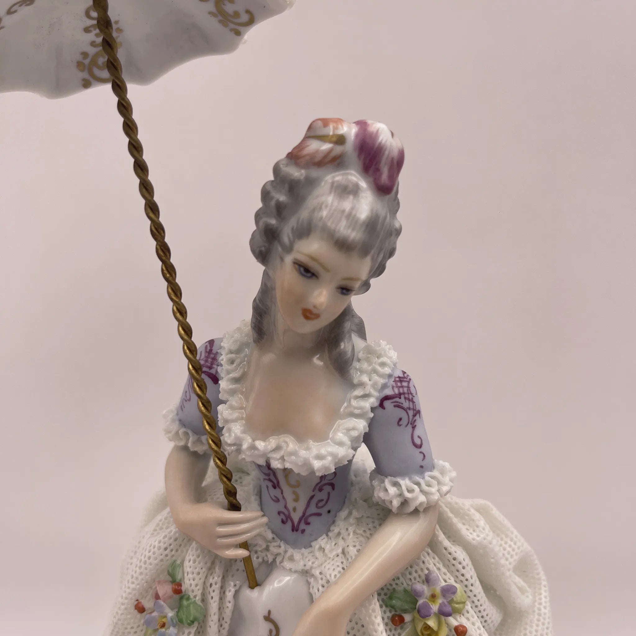 【ビンテージ】 フィギュリン(陶器人形) / サン・マルコ（San Marco） / カポディモンテ様式 / ポーセリン / イタリア / レースドール,磁器レース技法,ハンドペイント