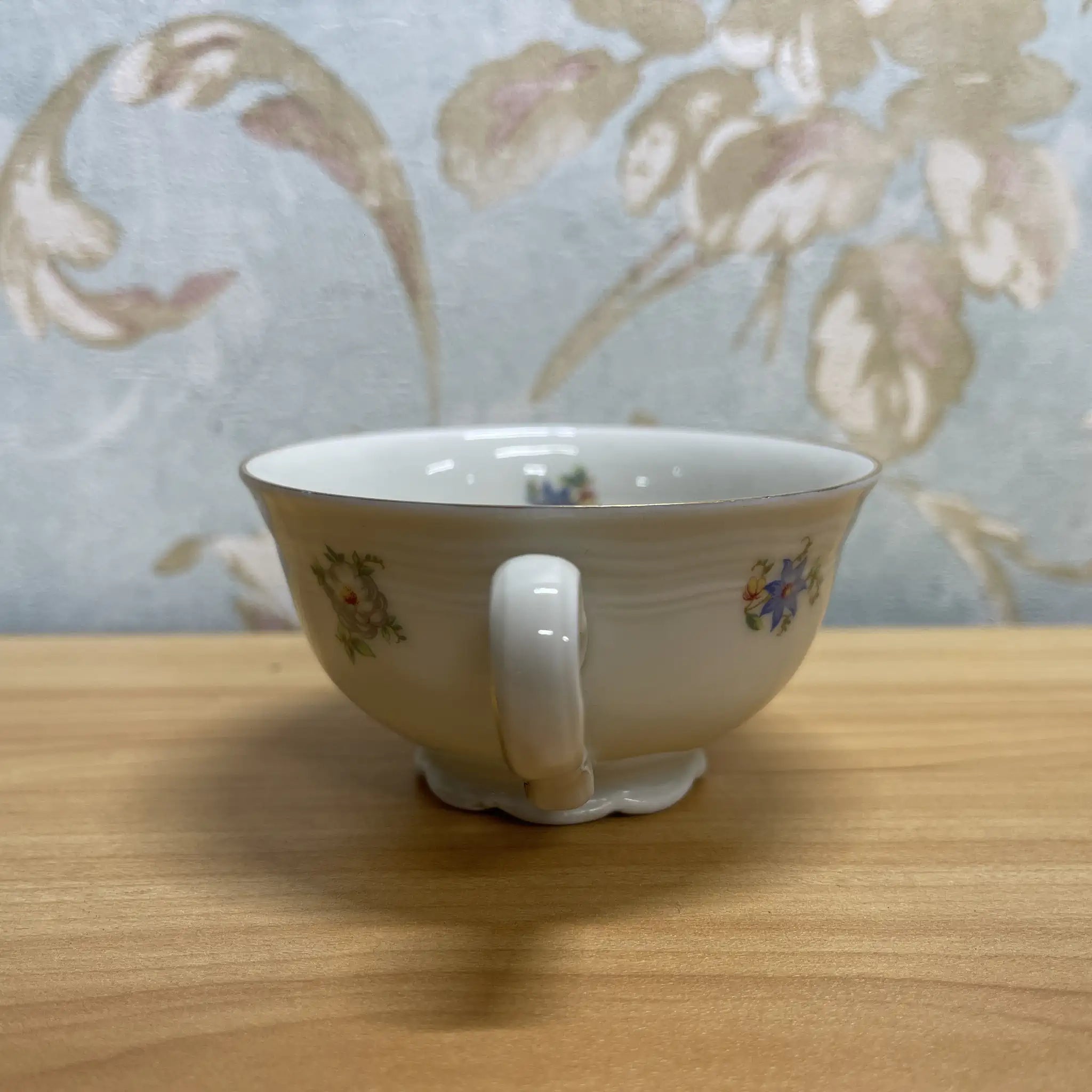 Seltmann Weiden / トリオ(C&S+デザートプレート)2P / Marie Luise / 推定20C後半 / 磁器 / ドイツ / 小花, 金彩 / [ビンテージ]