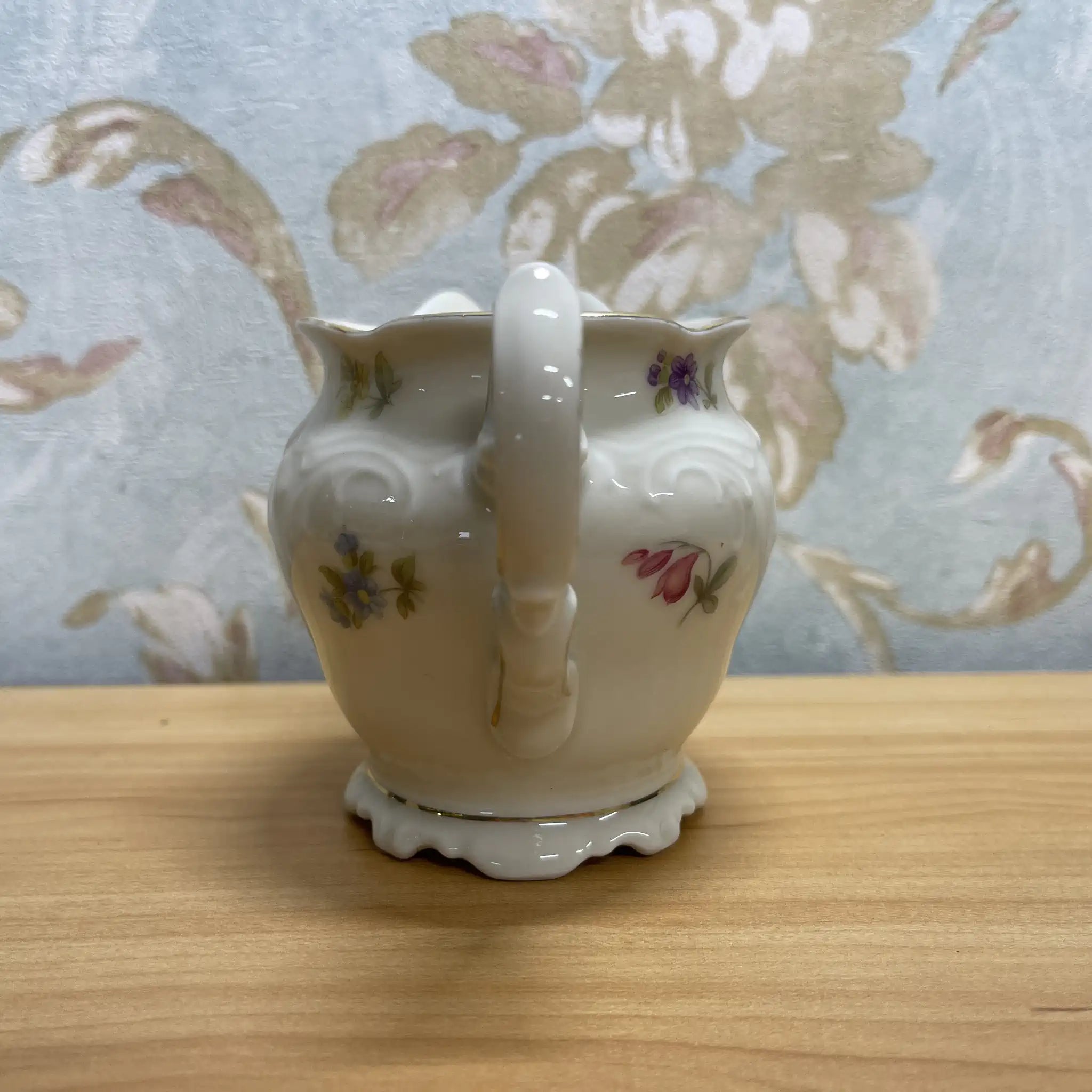KPM / クリーマー / Friederike / 推定20C中頃 / 磁器 / ドイツ / フラワーブーケ, エンボス / [ビンテージ]