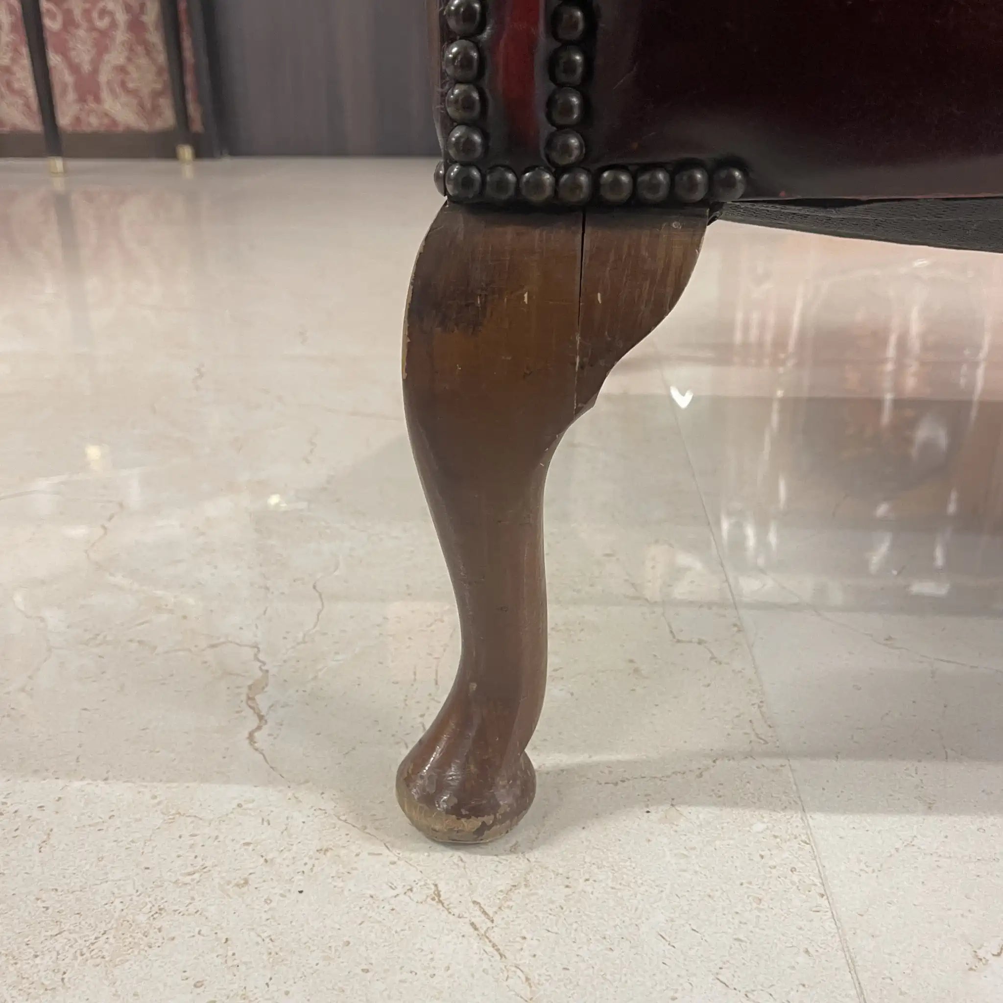 【アンティーク】 チェスターフィールドチェア / 1940年代 / 本革 / イギリス / ボタン締め,飾り鋲,総革張り