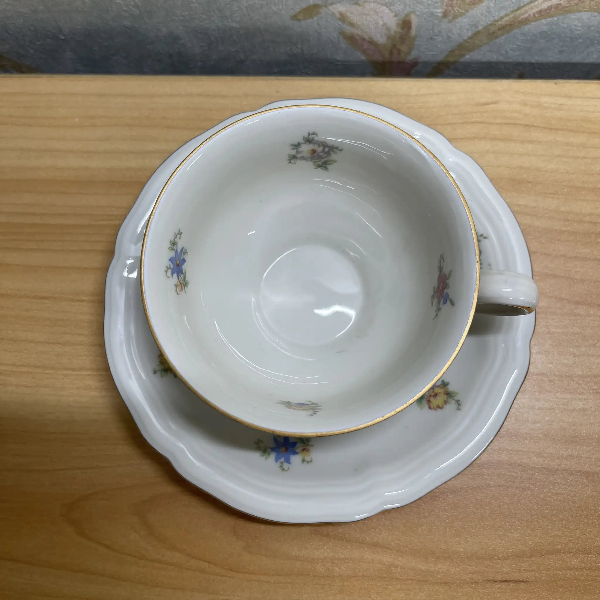 [Vintage] Trio (C&S + dessert plate) 2P