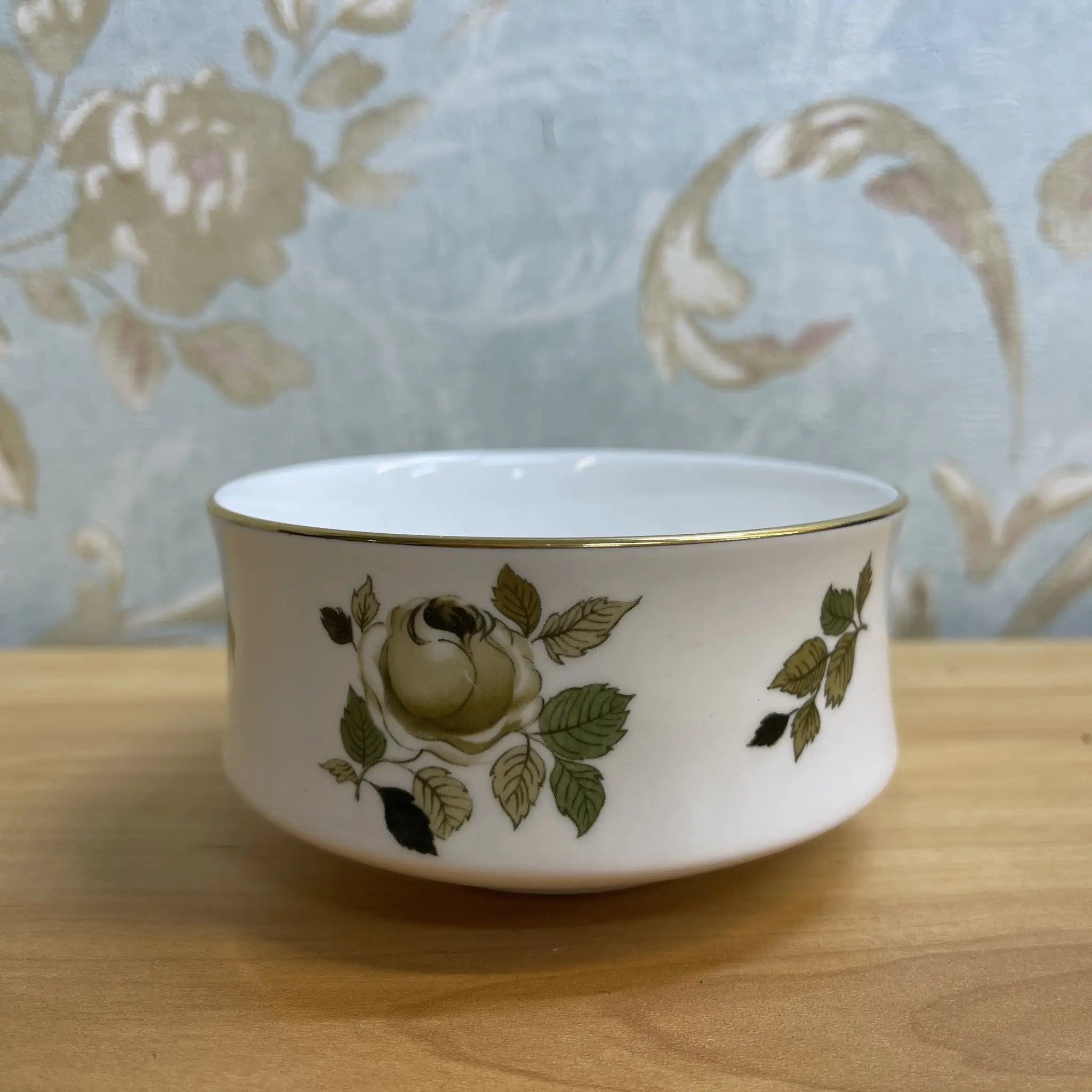 Crown Staffordshire / シュガーボウル / 推定20C中期 / Fine Bone China / イギリス / 薔薇 / [アンティーク]