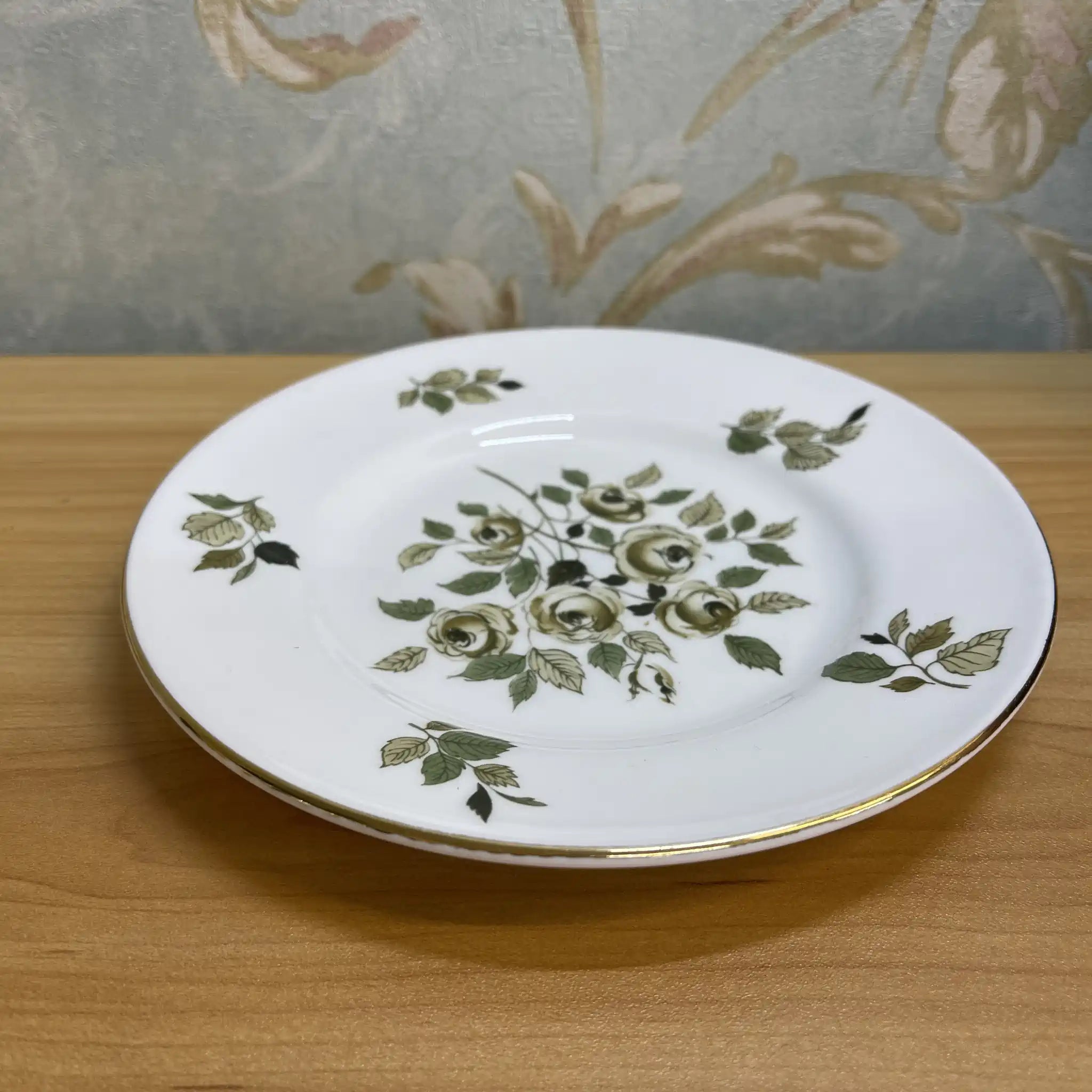 Crown Staffordshire / ブレッドプレート(小皿) / 推定20C中期 / Fine Bone China / イギリス / 薔薇 / [アンティーク]