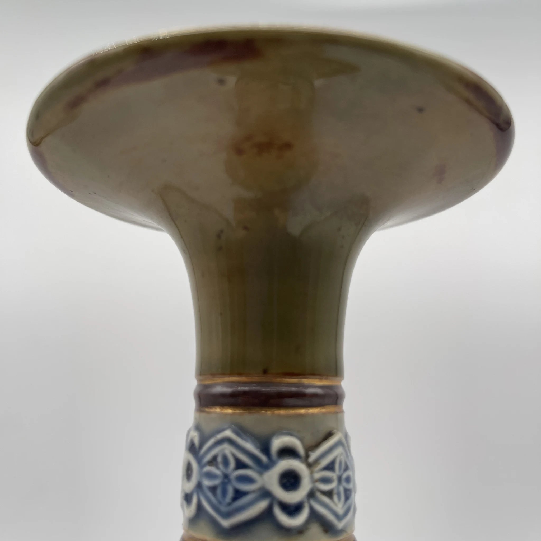 花瓶/ ROYAL DOULTON / SLATER / SLATER， 兰贝斯窑(Lambethware) / 20年代- 30年代左右/英国/斯莱特专利技术，蕾丝转印装饰，手工珐琅着色