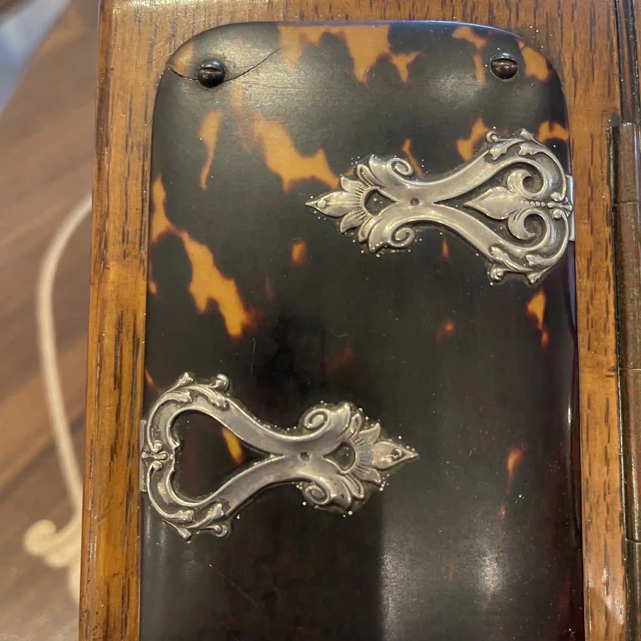 【アンティーク】 木製ドリンクボックス / イギリス直輸入