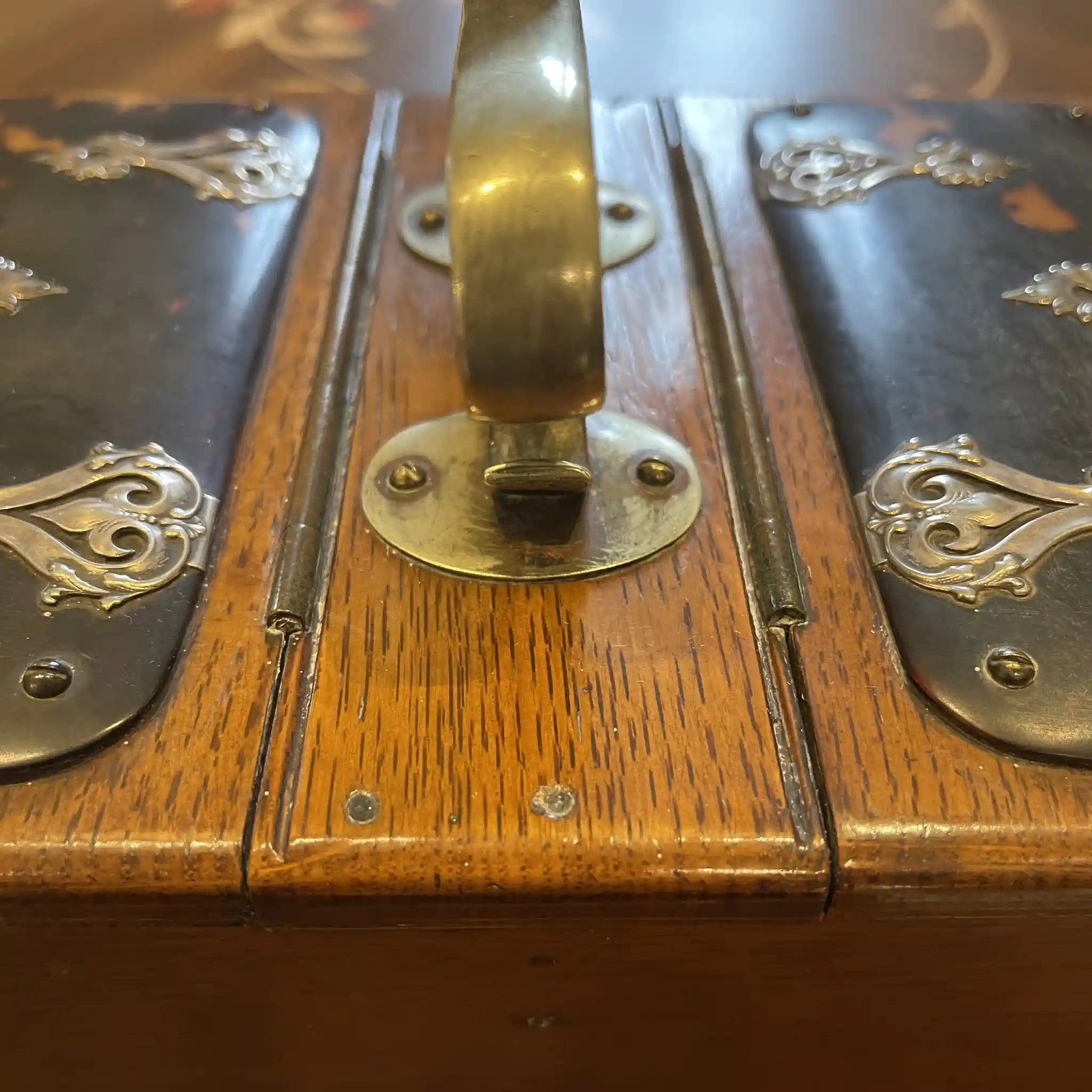 【アンティーク】 木製ドリンクボックス / イギリス直輸入