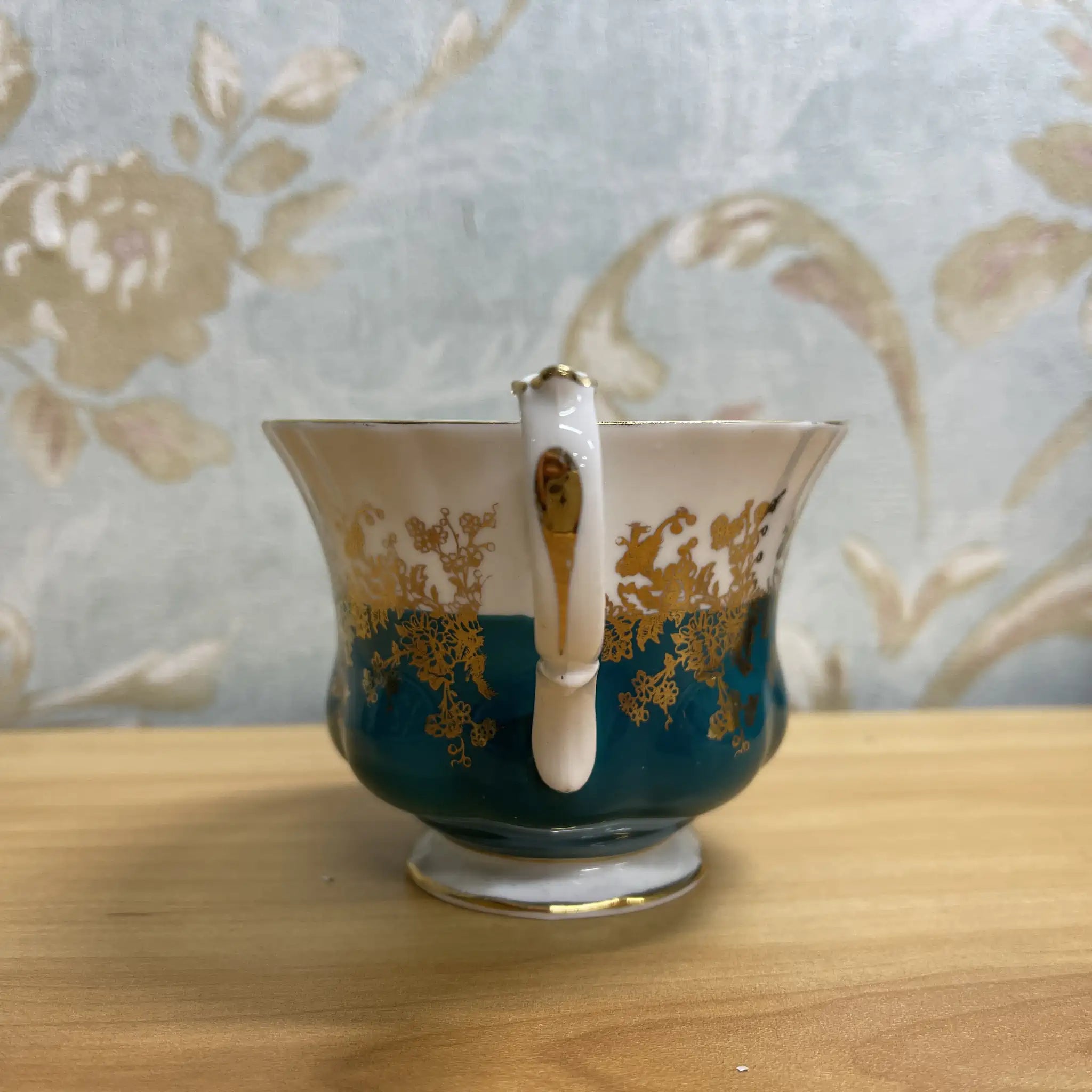 [Vintage] Tea cup & saucer