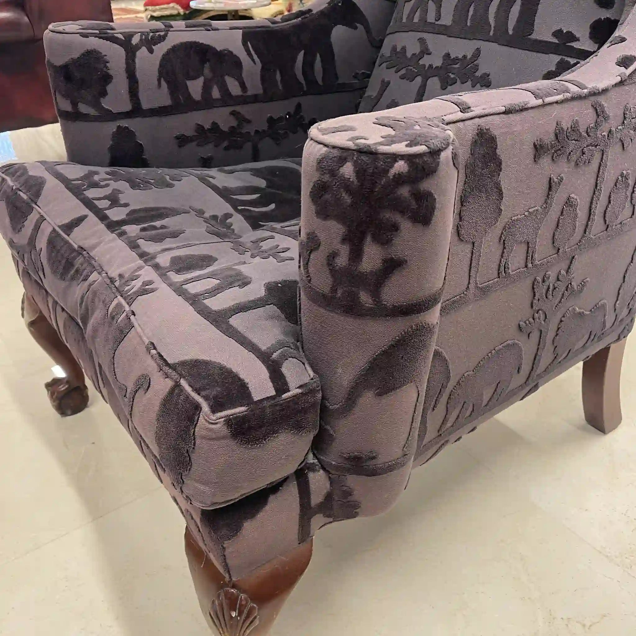 Antique 1-seater wing sofa, Georgian style, late 20th century (presumably), beech wood, British, animal print, Crow &amp; Ballfoot