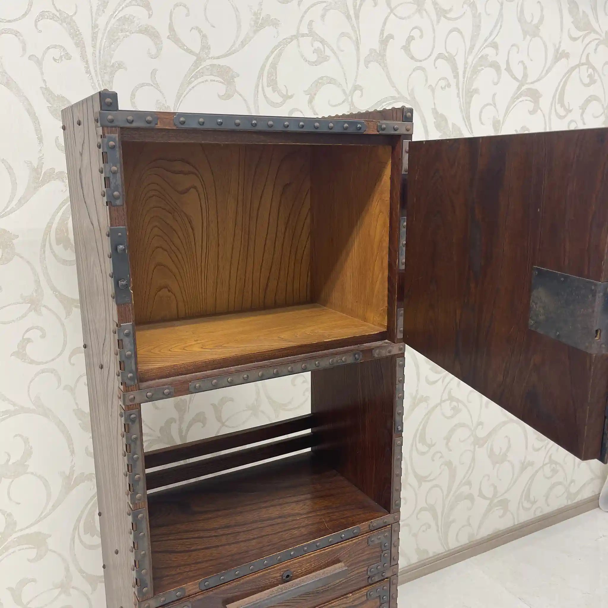 [Vintage] Cabinet