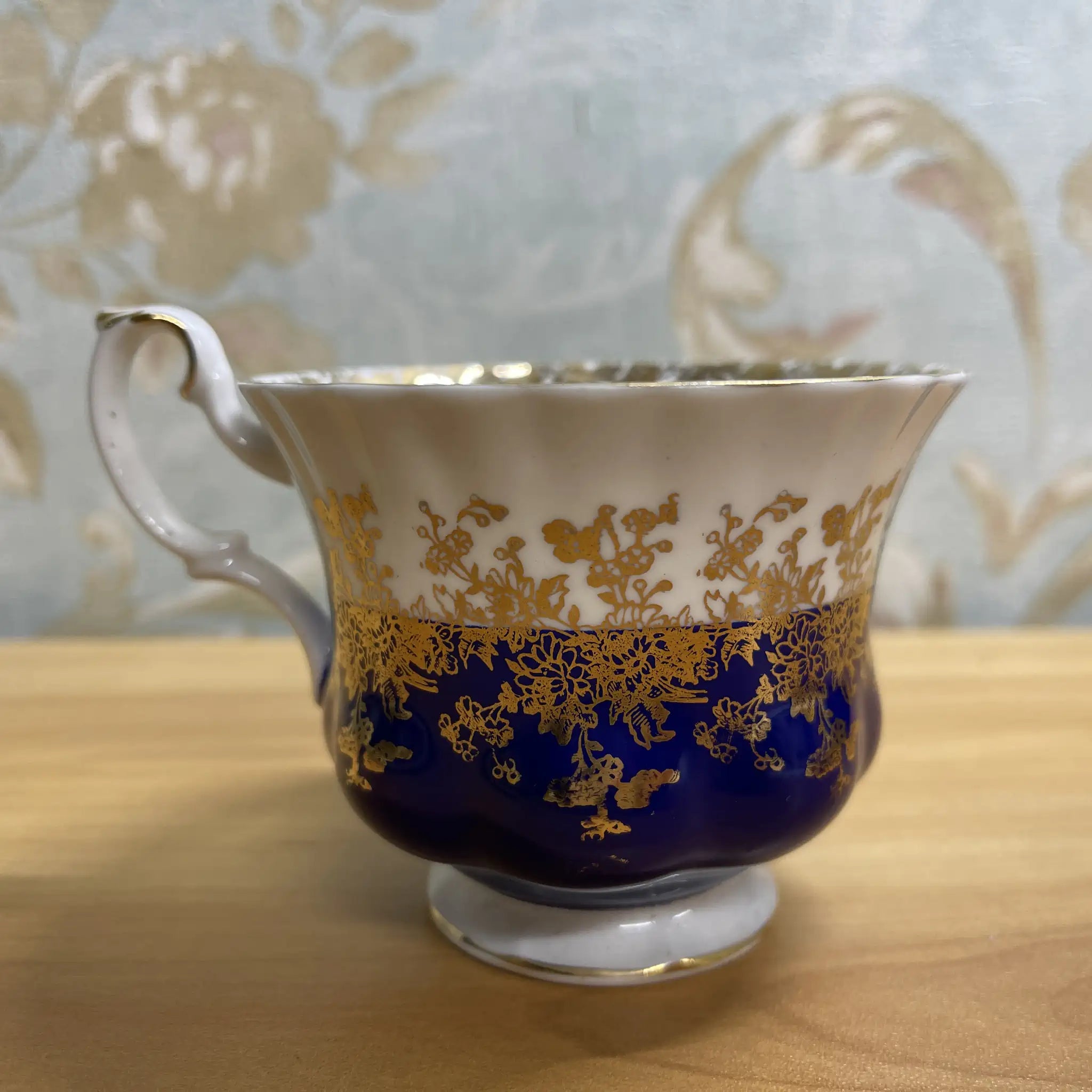 [Vintage] Tea cup & saucer