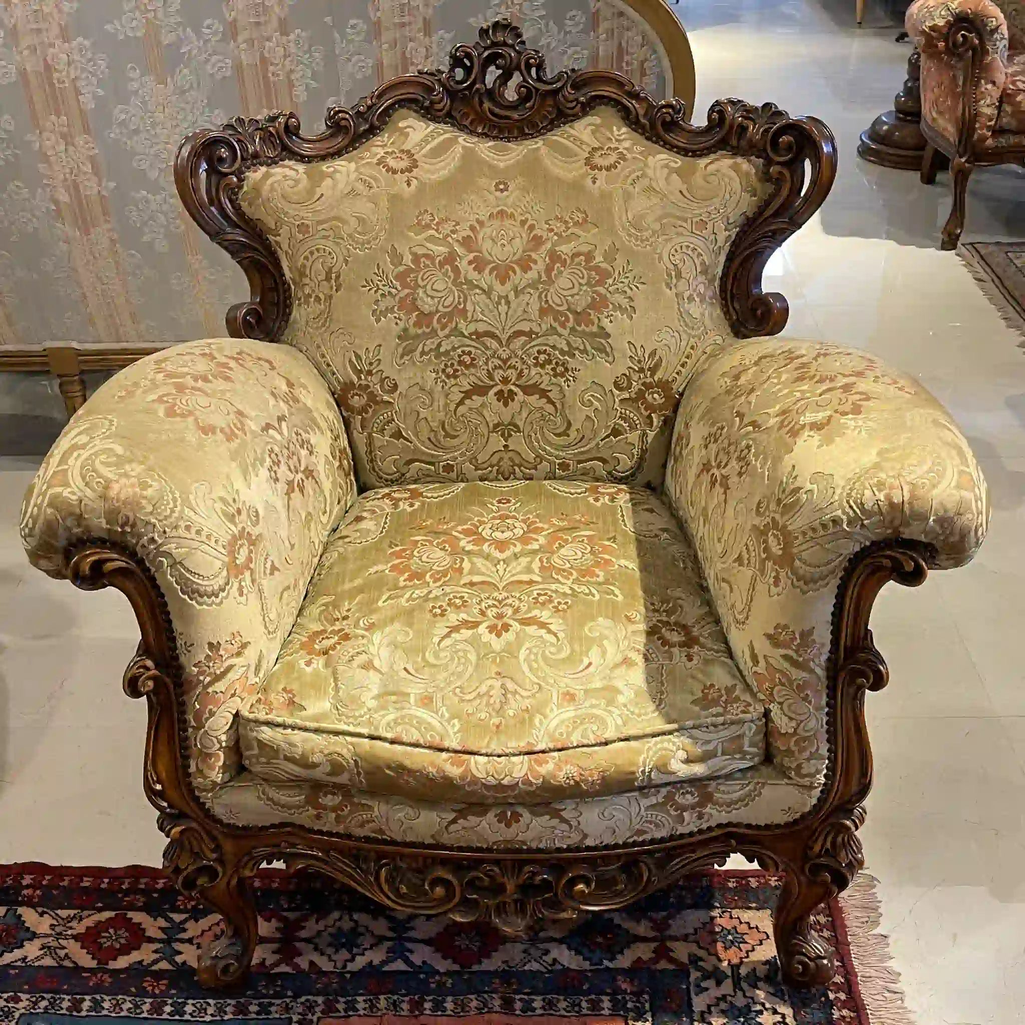 【リユース】 ソファセット / 天然木 / イタリア / アンティーク調,ロココ様式ハンドカービング,金華山織