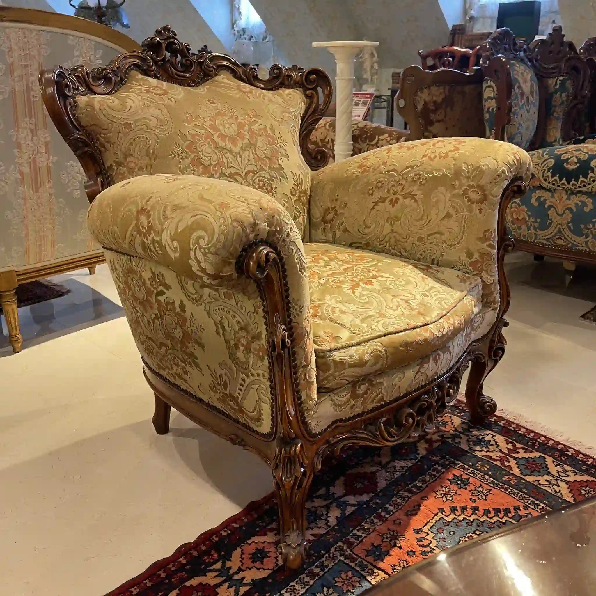 【リユース】 ソファセット / 天然木 / イタリア / アンティーク調,ロココ様式ハンドカービング,金華山織