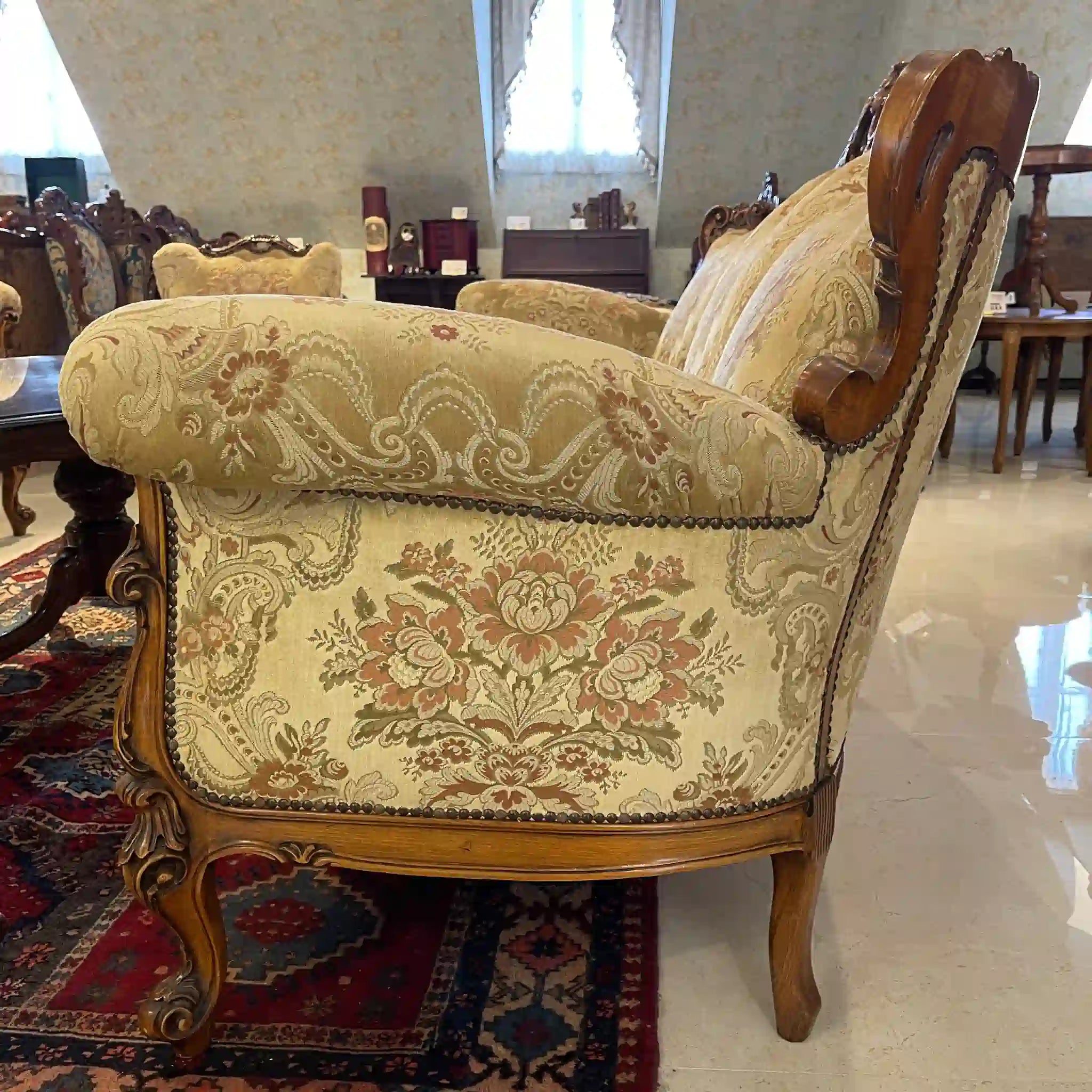 【リユース】 ソファセット / 天然木 / イタリア / アンティーク調,ロココ様式ハンドカービング,金華山織