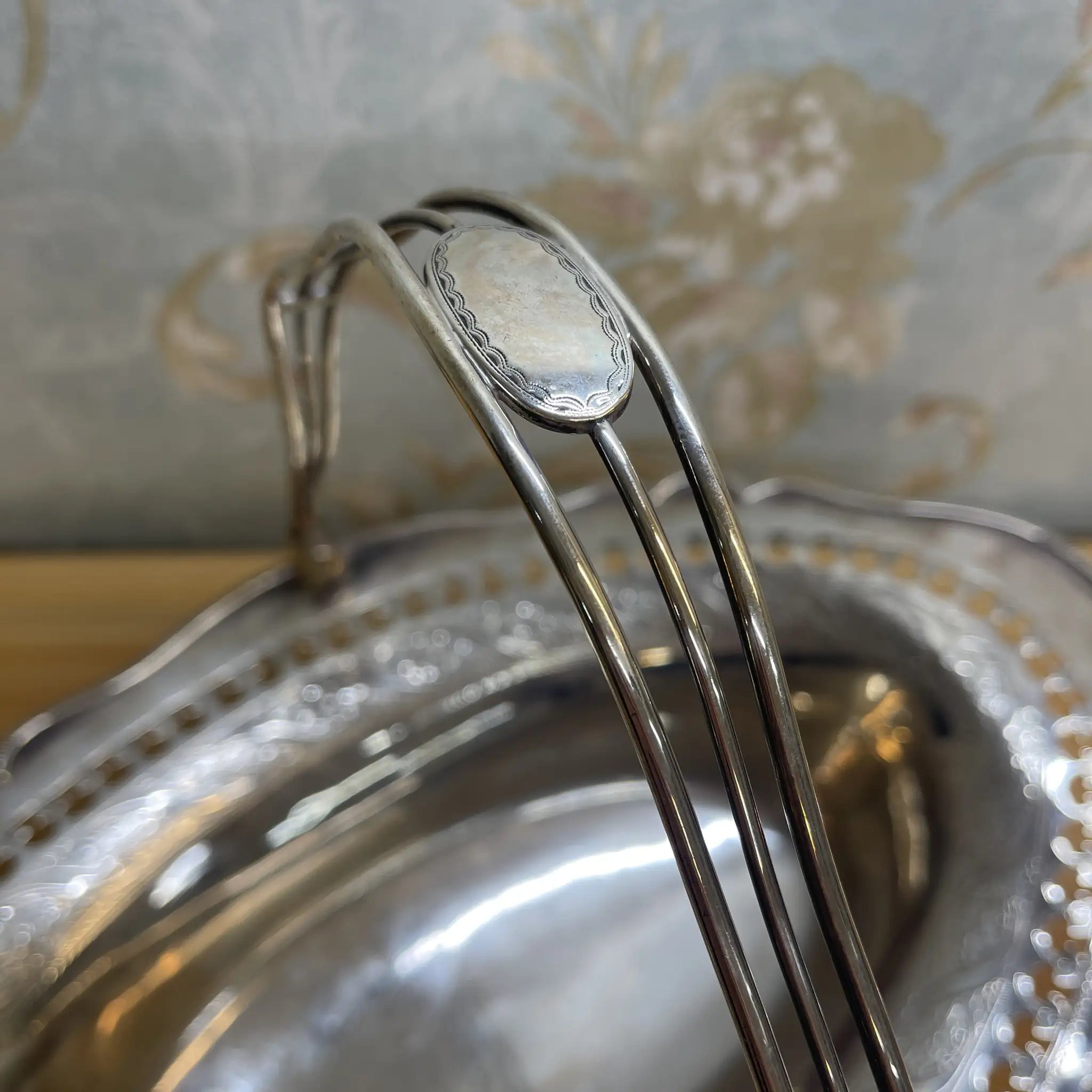 [Antique] Basket