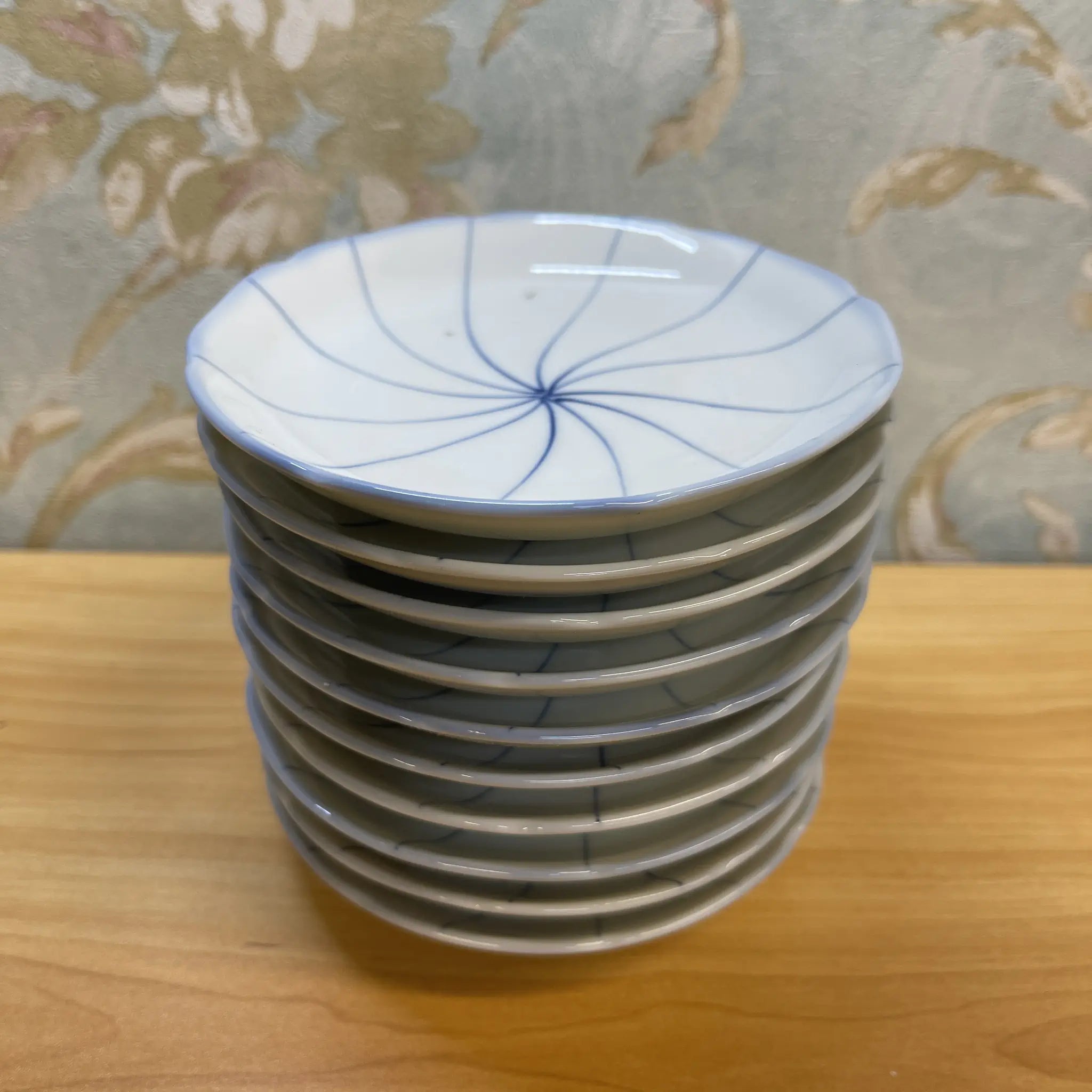 龍峰窯 / 小皿 / 20C末 / 磁器 / 日本 / 箱付 / [リユース]