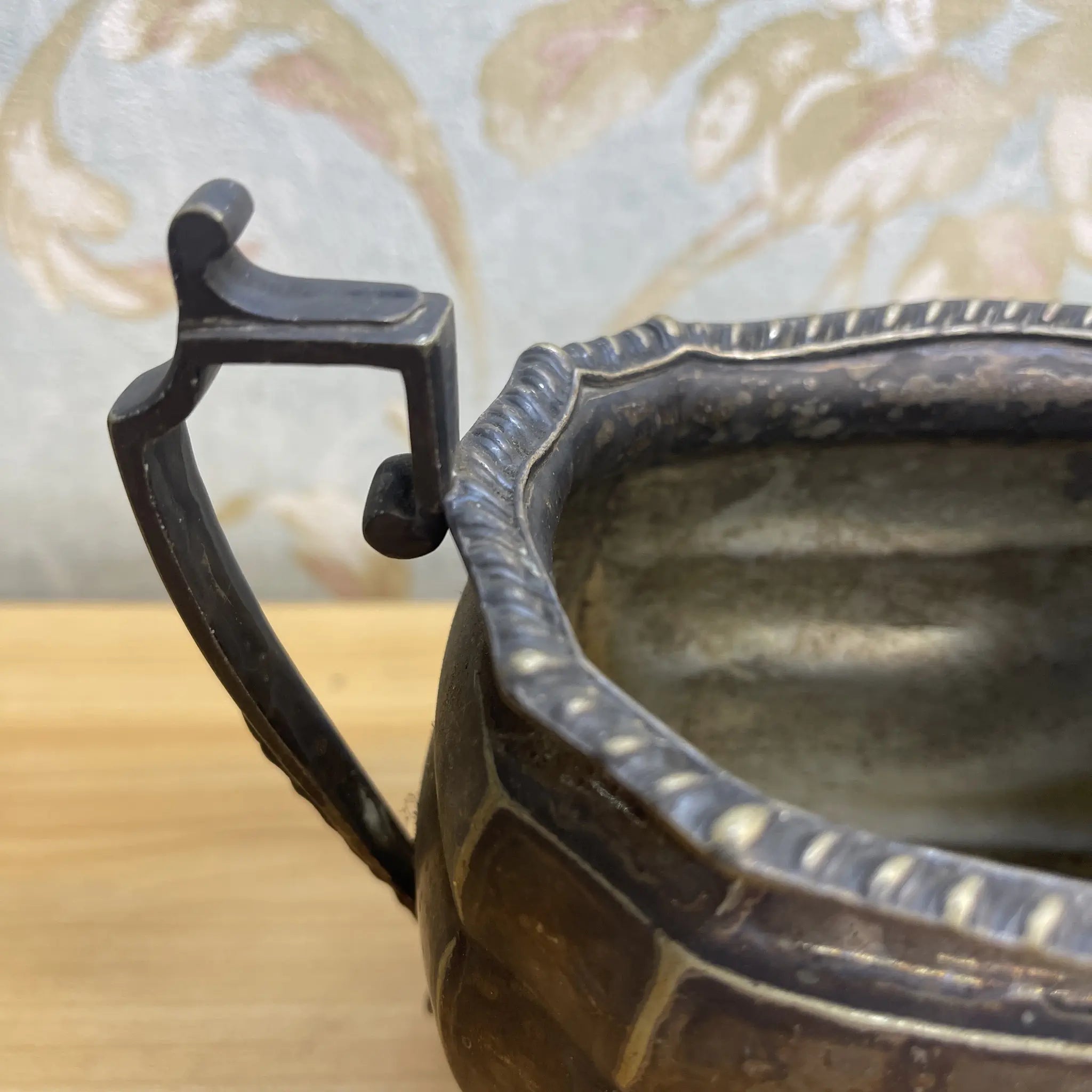 [Antique] Sugar bowl