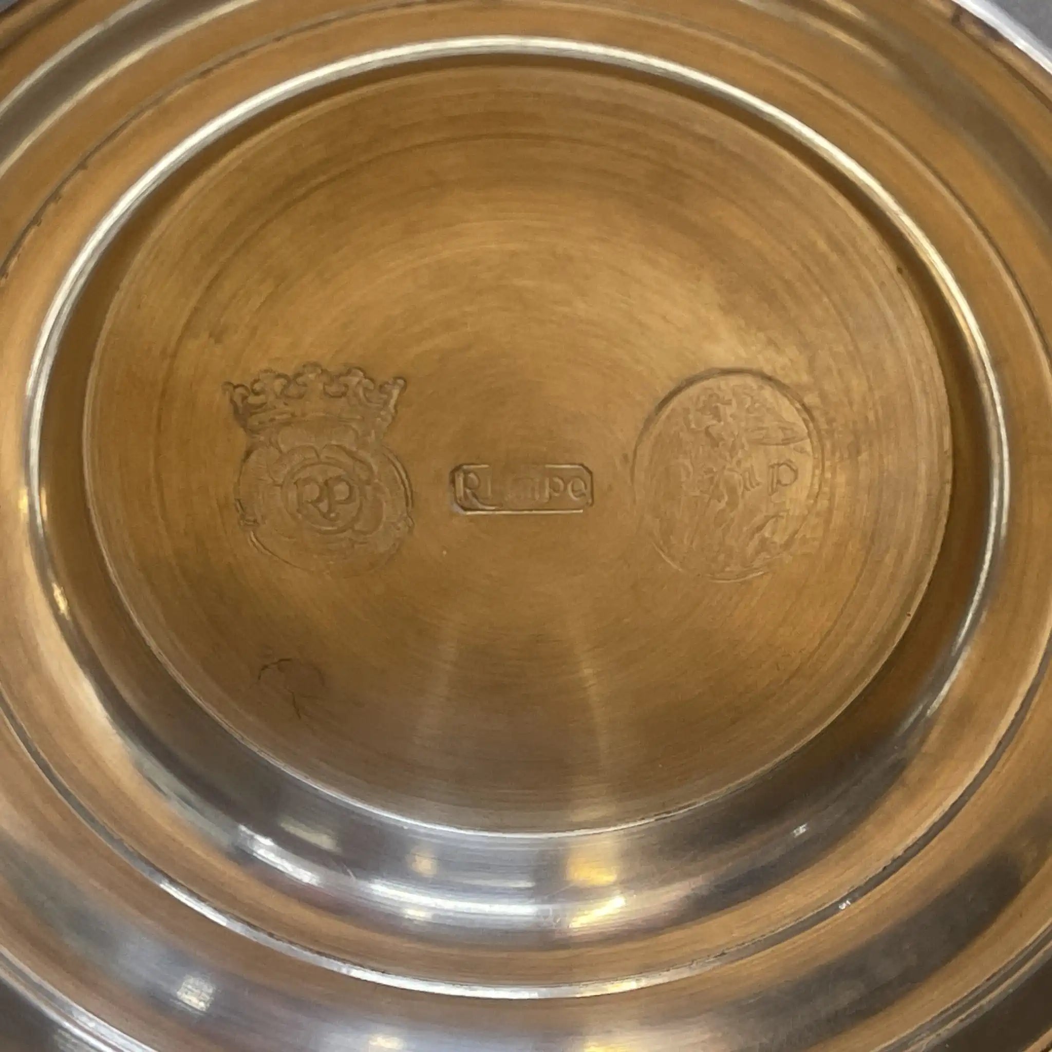 [Antique] Soup Turin / Estimated early 20C / Pewter / Germany / Pine nuts