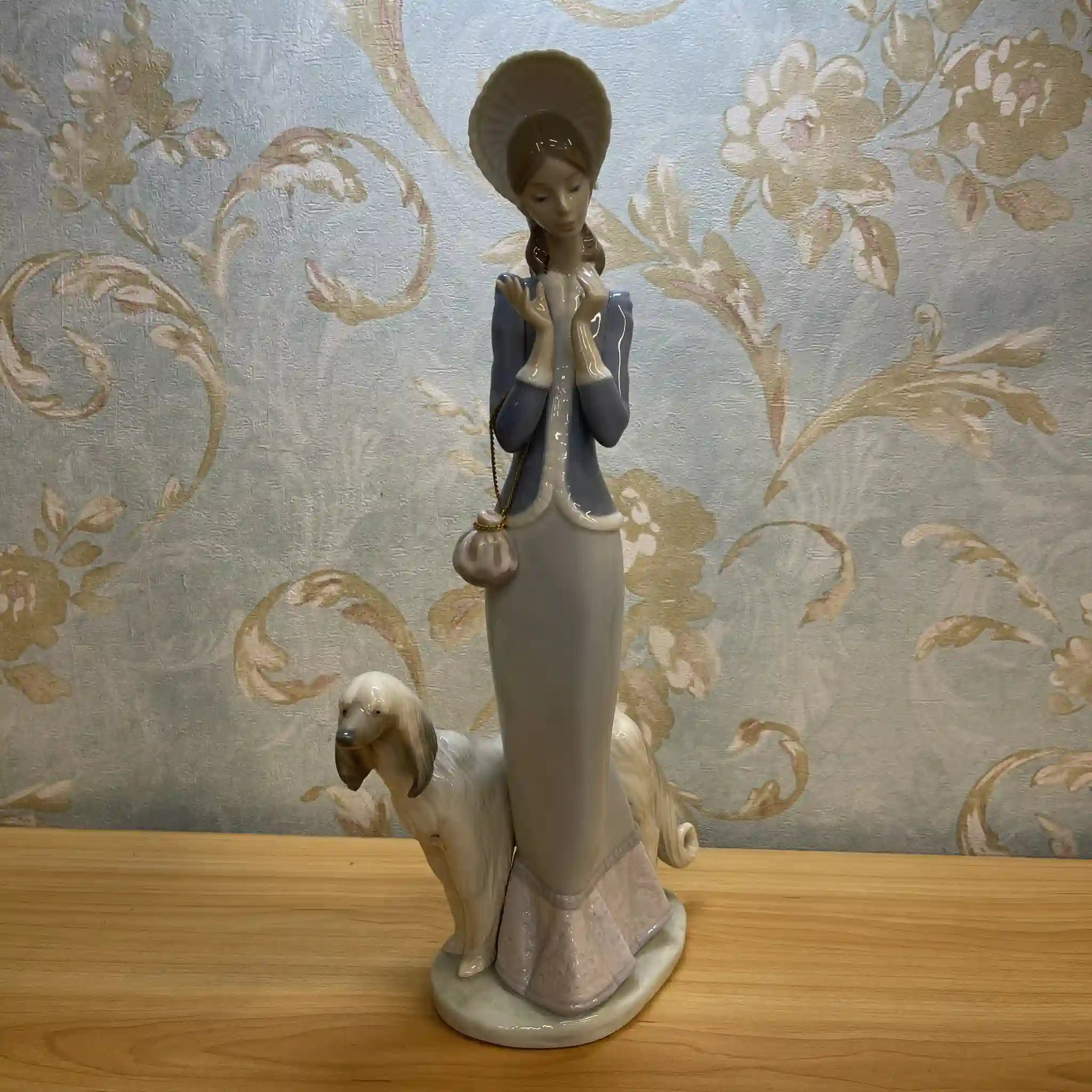 [Reuse] Figurine (ceramic doll)