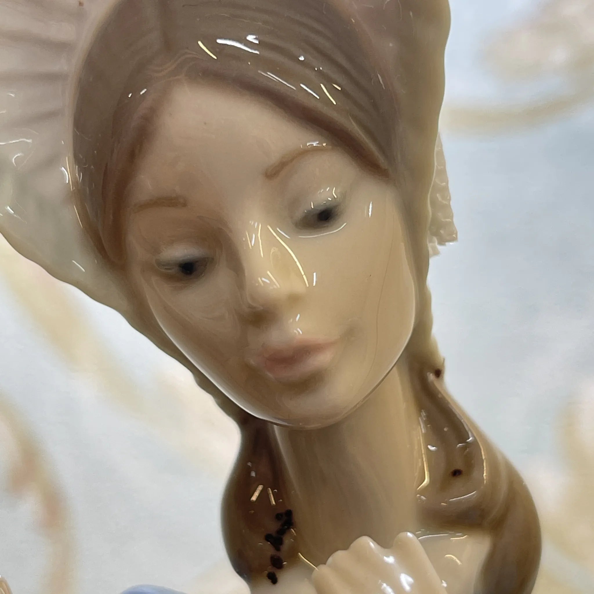 [Reuse] Figurine (ceramic doll)