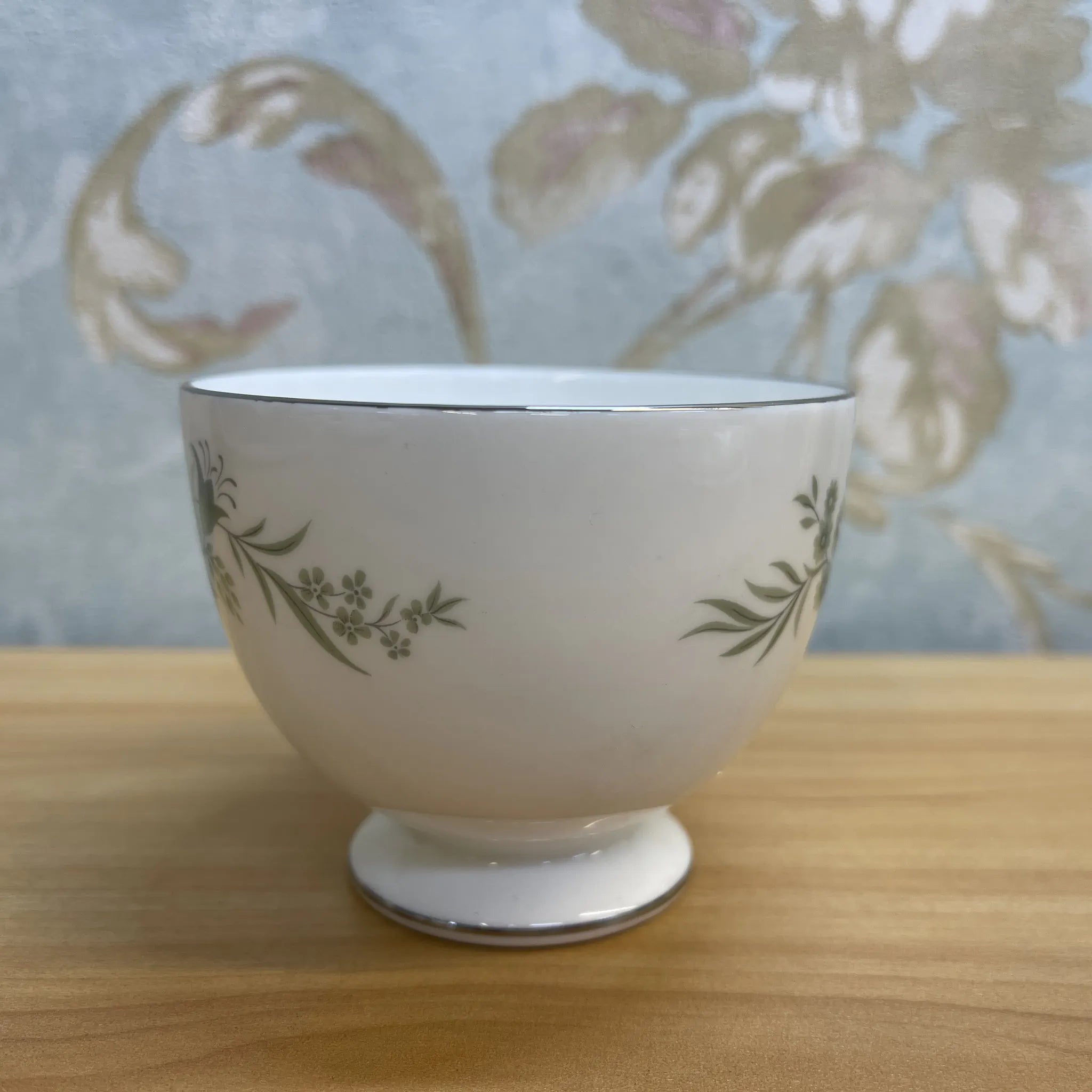[Vintage] Trio (C&S + dessert plate) 2P + dessert plate