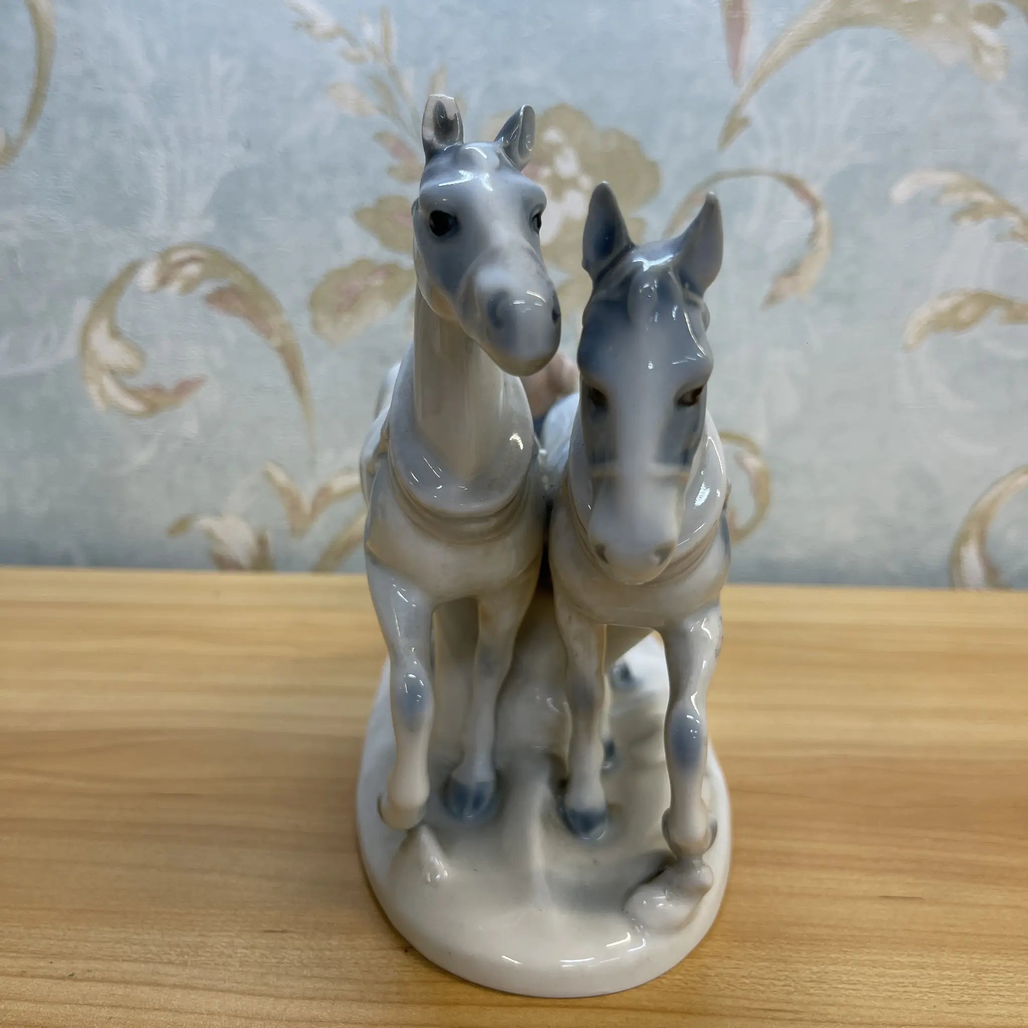 [Vintage] Figurine (ceramic doll)