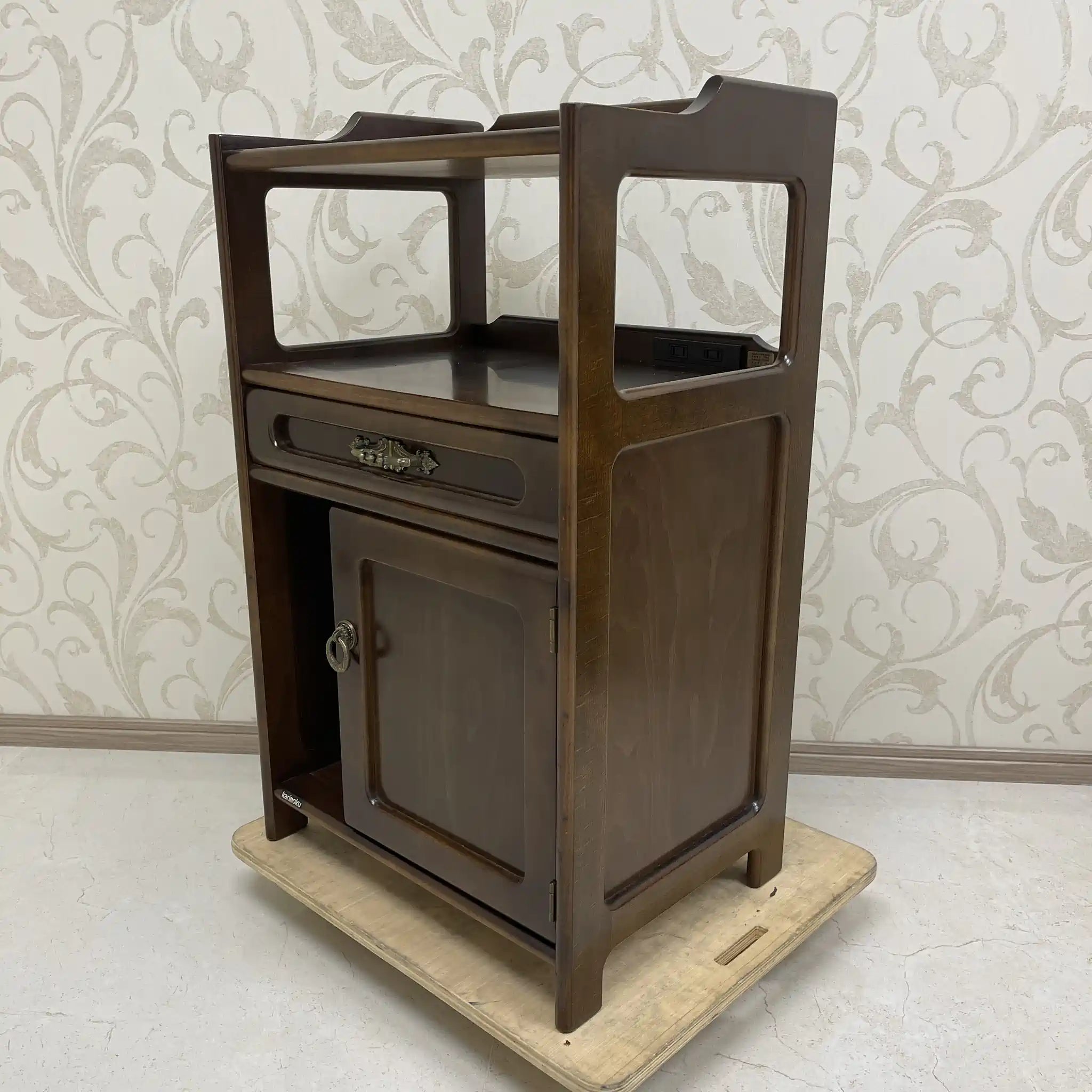 karimoku カリモク家具 電話台 花台 飾り棚 レンジ台 高級家具