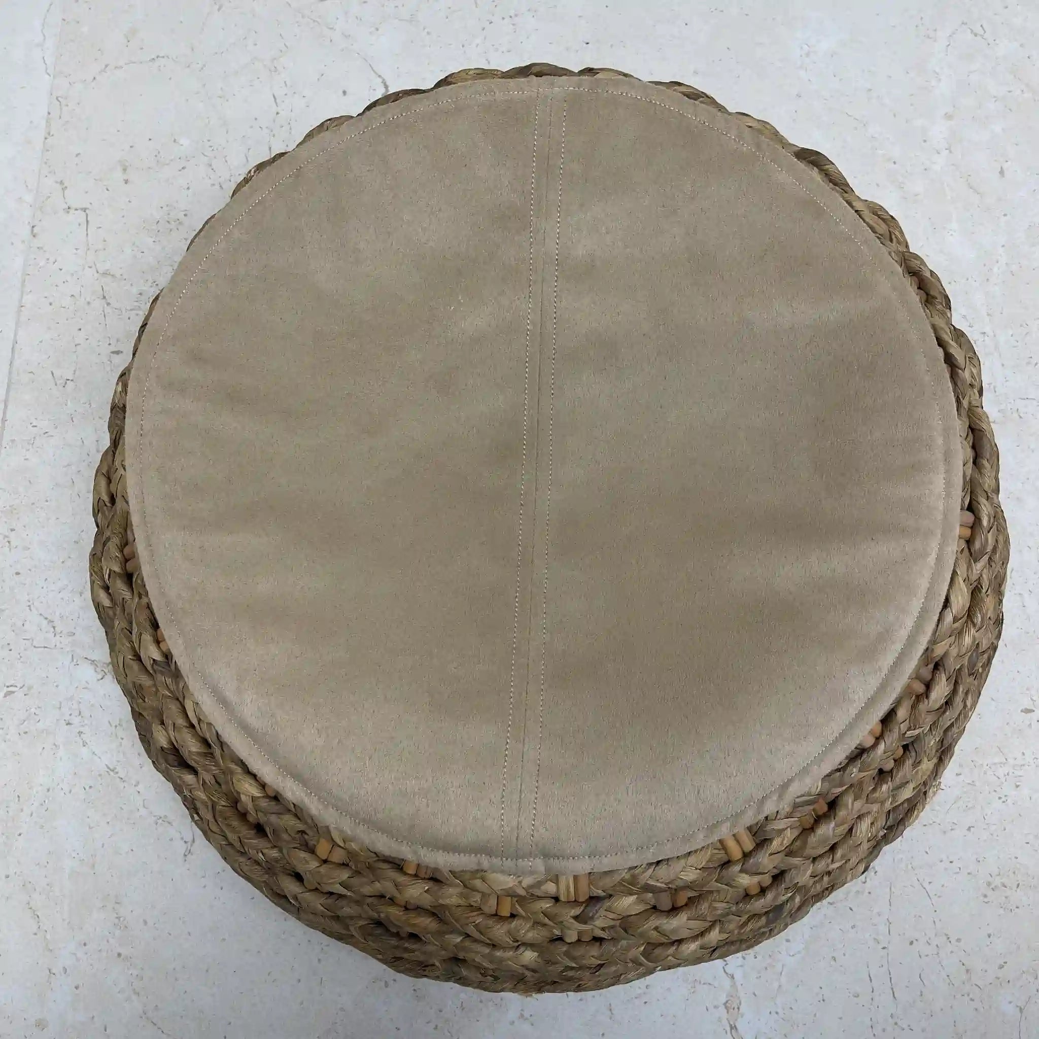 [Reuse] Rattan table + rattan chair x 2