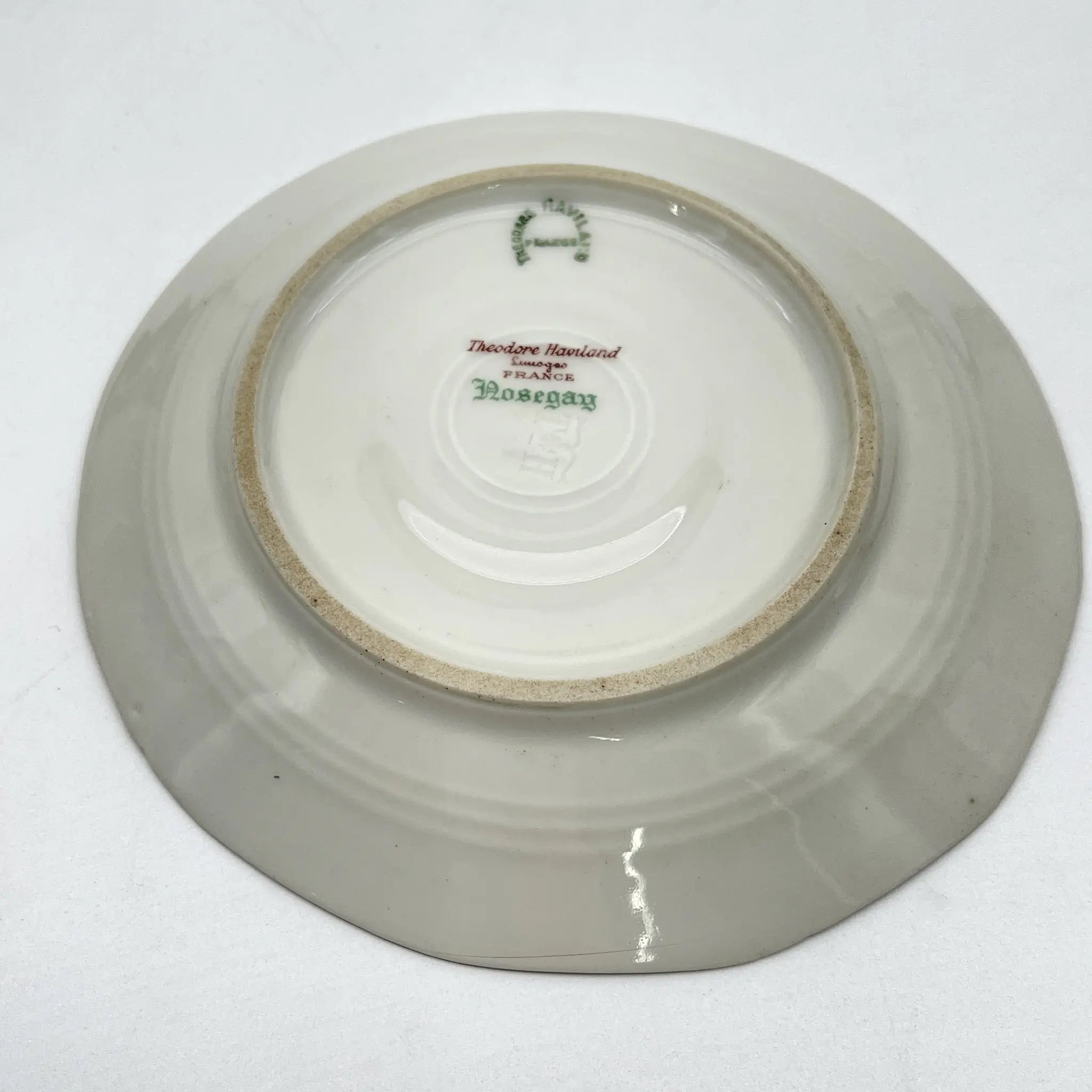 [Antique] Trio 2P / Theodore Haviland / Nosegay / Estimated early middle 20C / Porcelain / France / Bouquet, gold color