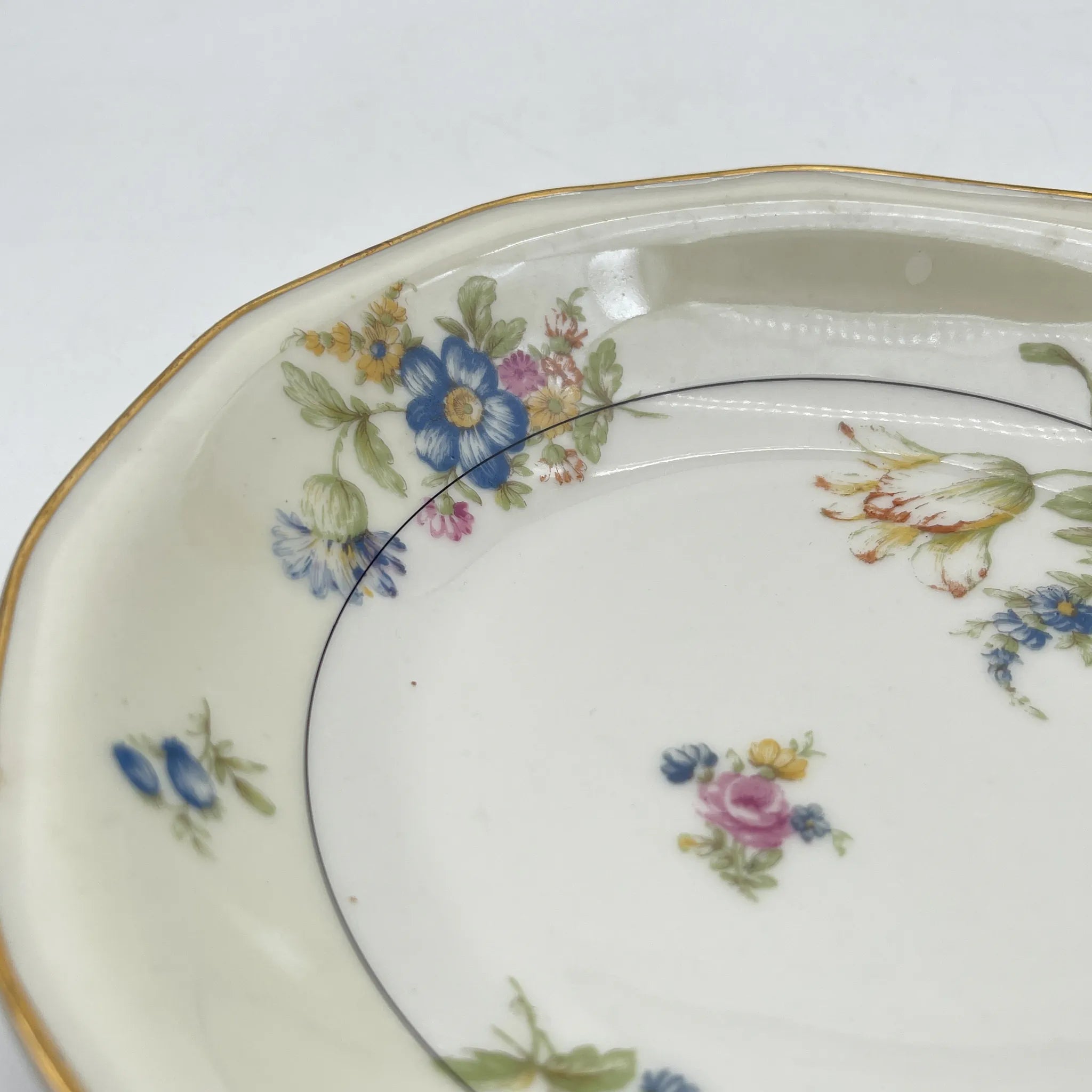 [Antique] Soup plate (deep plate) / Theodore Haviland / Nosegay / Estimated early-mid 20C / Porcelain / France / Bouquet, gold painting