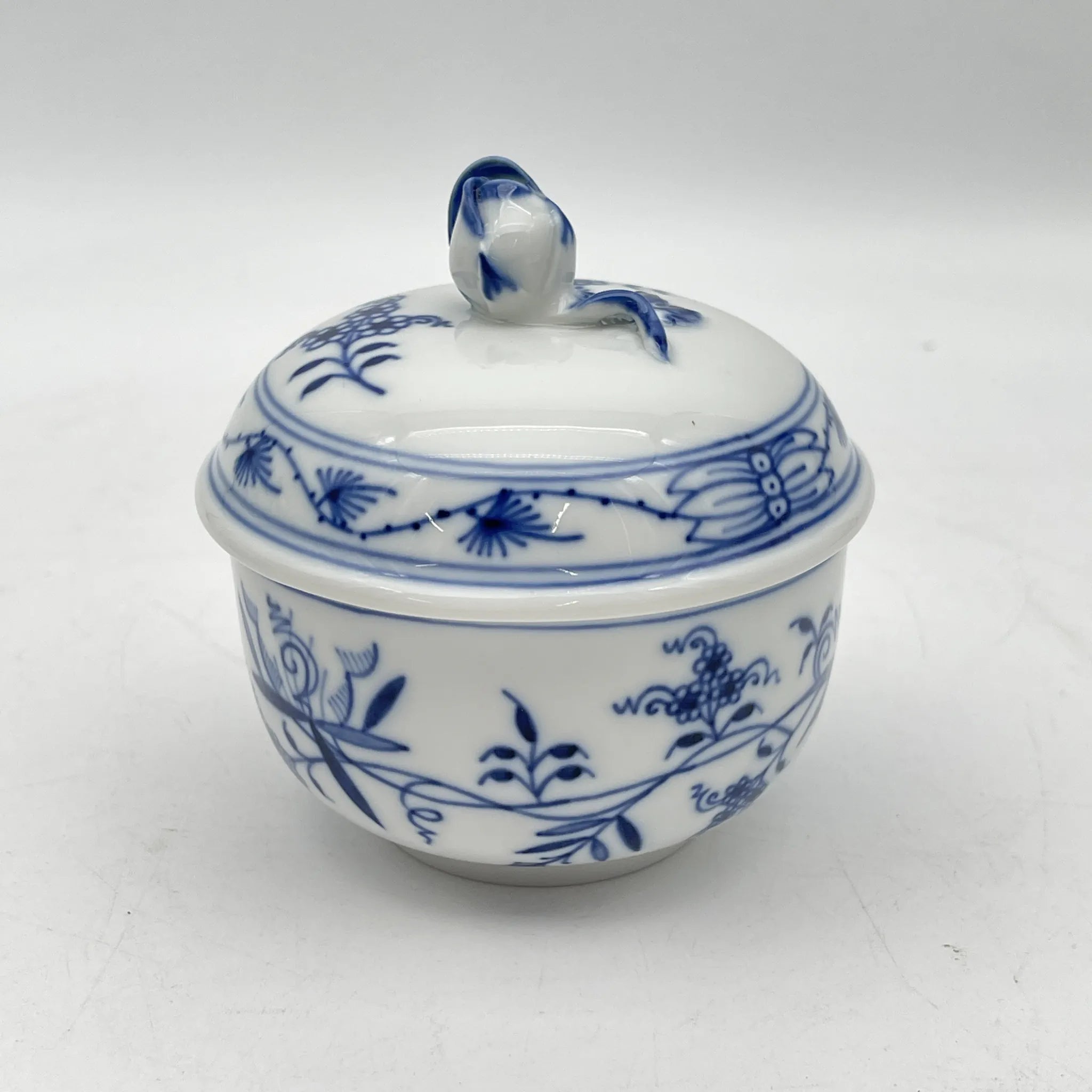 Meissen (マイセン) / ティーセット (ティーポット, クリーマー, シュガーポット) / Blue Onion / 推定20C後期 / 磁器 / ドイツ / [リユース]