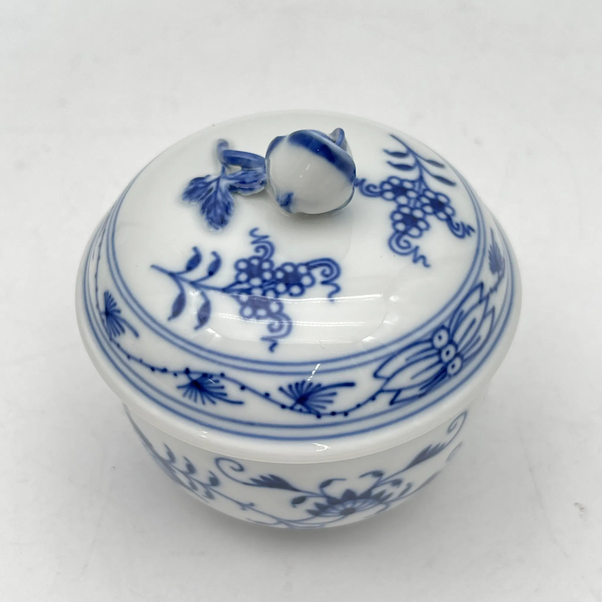 Meissen (マイセン) / ティーセット (ティーポット, クリーマー, シュガーポット) / Blue Onion / 推定20C後期 / 磁器 / ドイツ / [リユース]