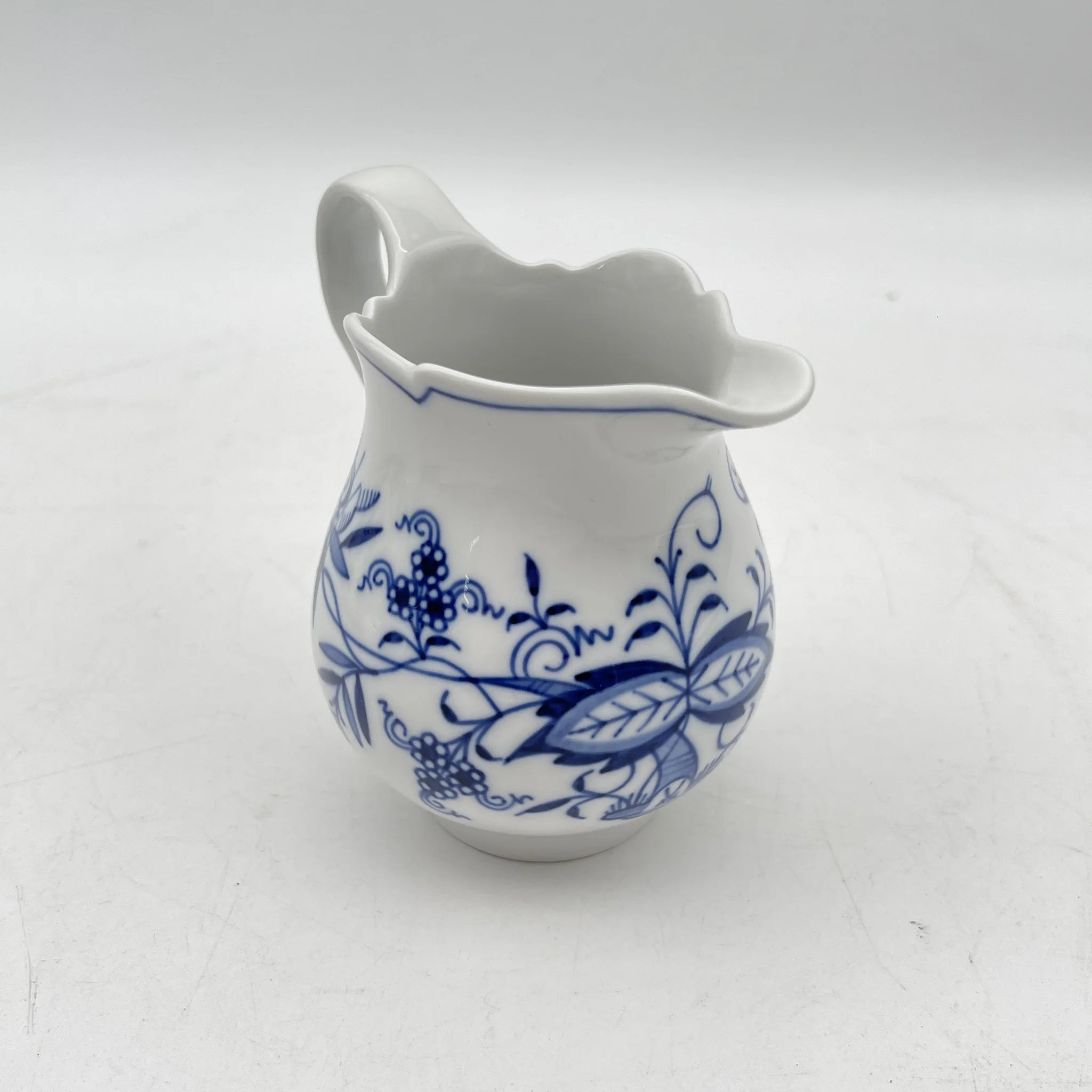 Meissen (マイセン) / ティーセット (ティーポット, クリーマー, シュガーポット) / Blue Onion / 推定20C後期 / 磁器 / ドイツ / [リユース]
