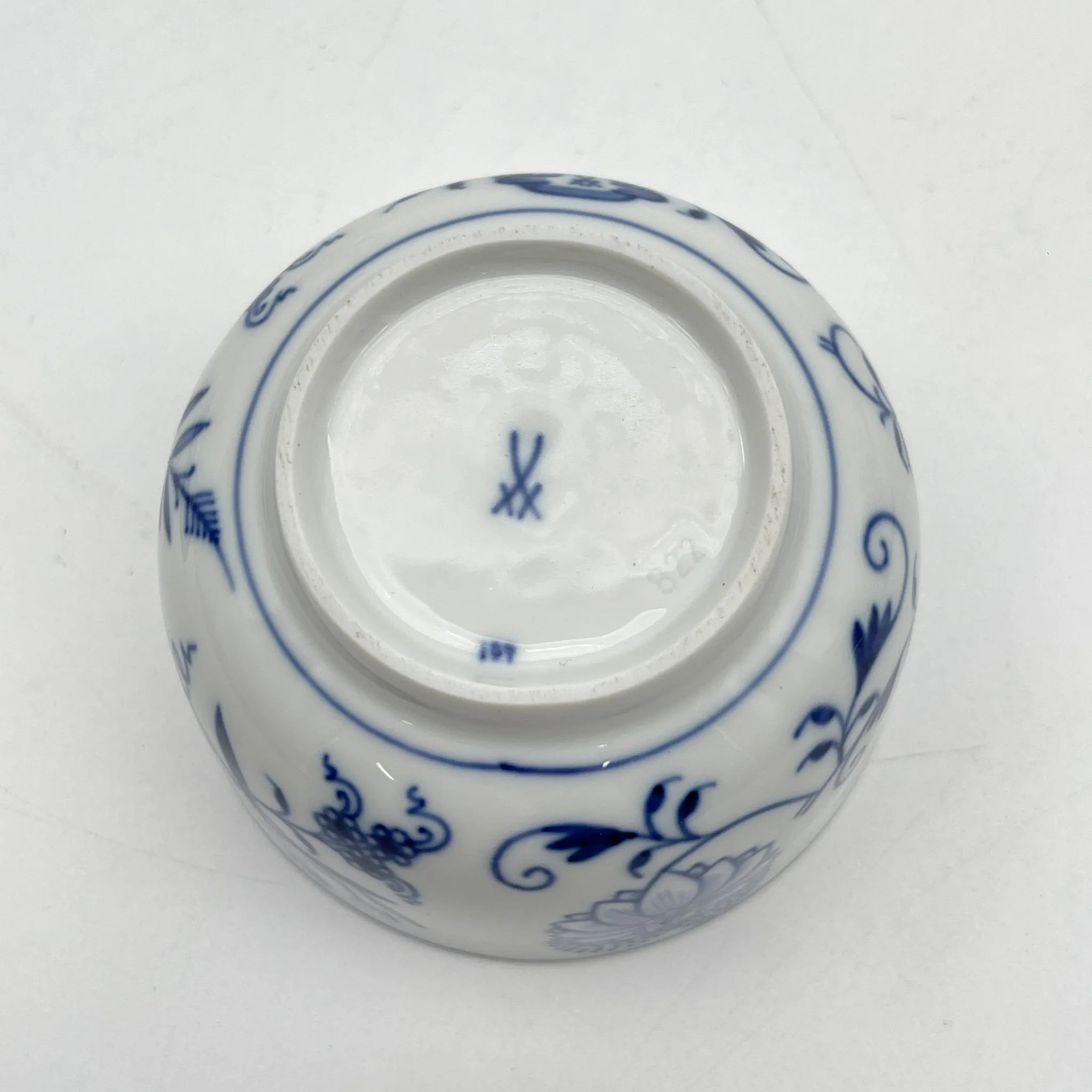 Meissen (マイセン) / ティーセット (ティーポット, クリーマー, シュガーポット) / Blue Onion / 推定20C後期 / 磁器 / ドイツ / [リユース]