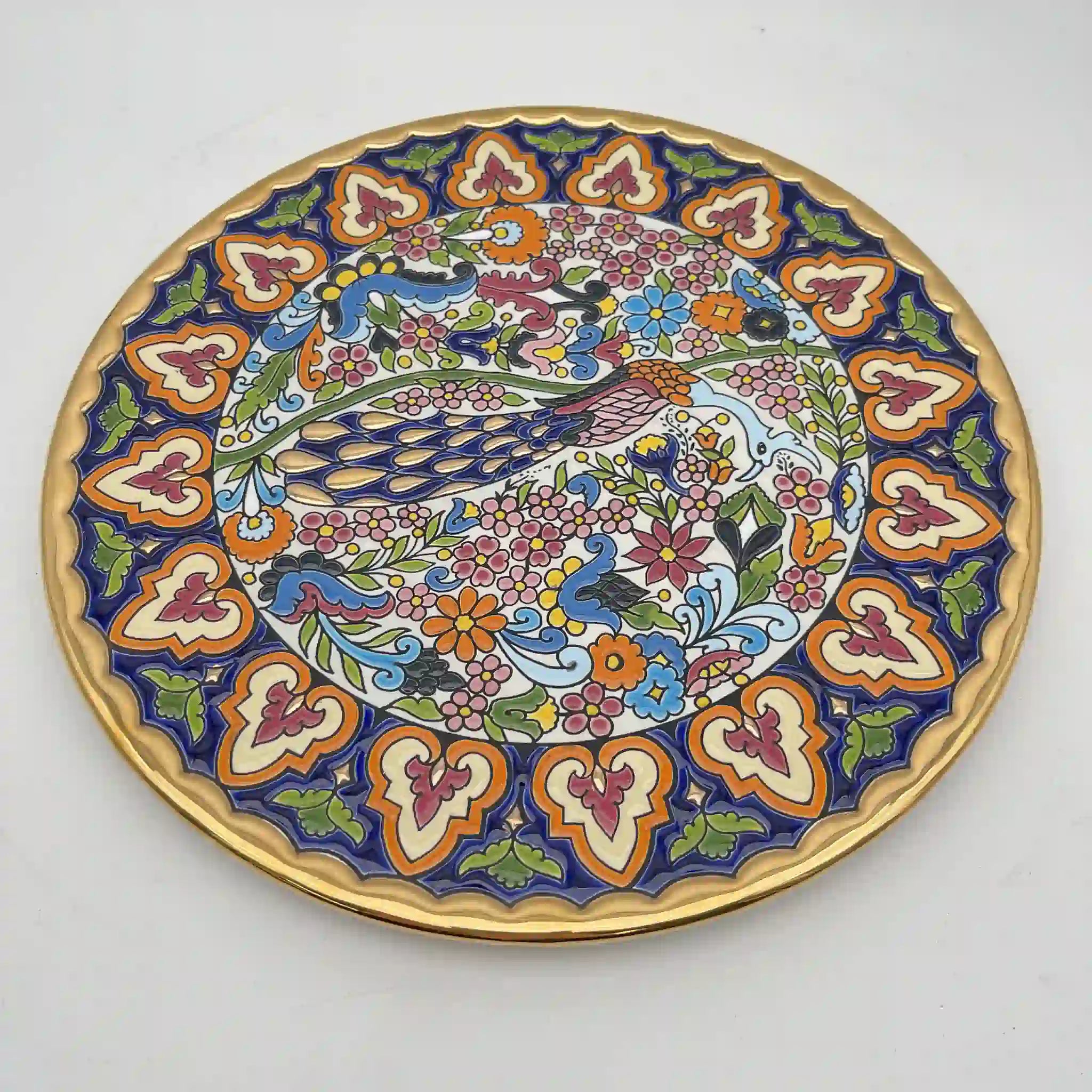 Cearco (セアルコ) / 飾り皿 / 推定20C末 / 陶器 / スペイン / 飾り台付, エナメル彩色, 金彩 / [リユース]
