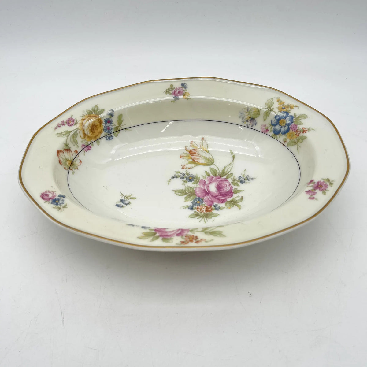 Haviland 蓋付きオーバルベジタブルボウル 食器