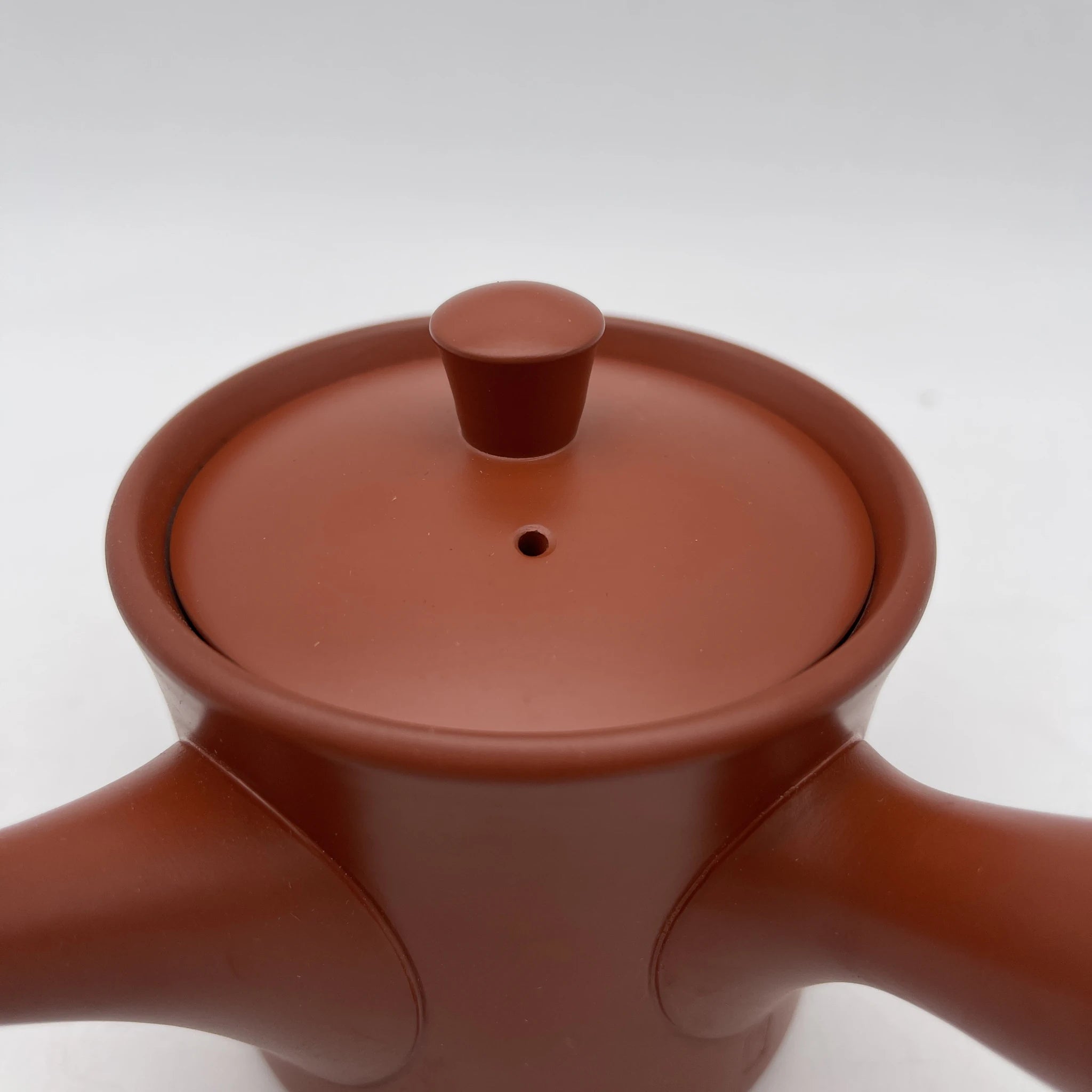 高資 / 急須 (茶注) / 常滑焼 / 推定20C後期 / 磁器 / 日本 / 朱泥, 梅 / [リユース]