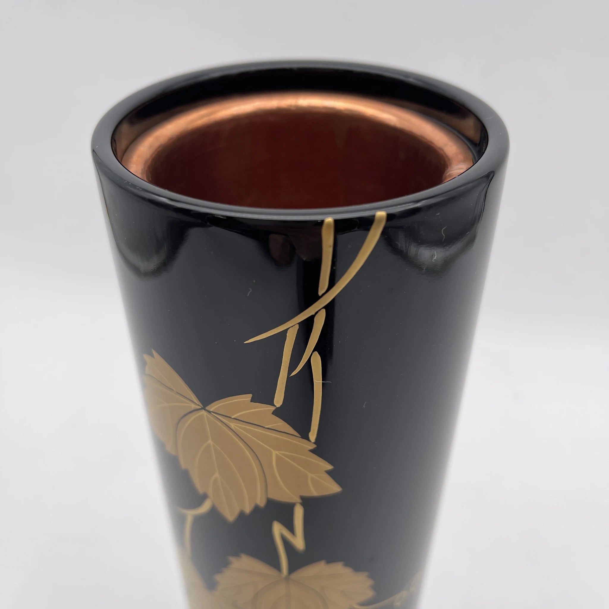 [Vintage] Flower vase / Kihachi / Yamanaka lacquerware / Estimated 1970-80s / Lacquerware / Japan / Copper drop included, box included, ivy