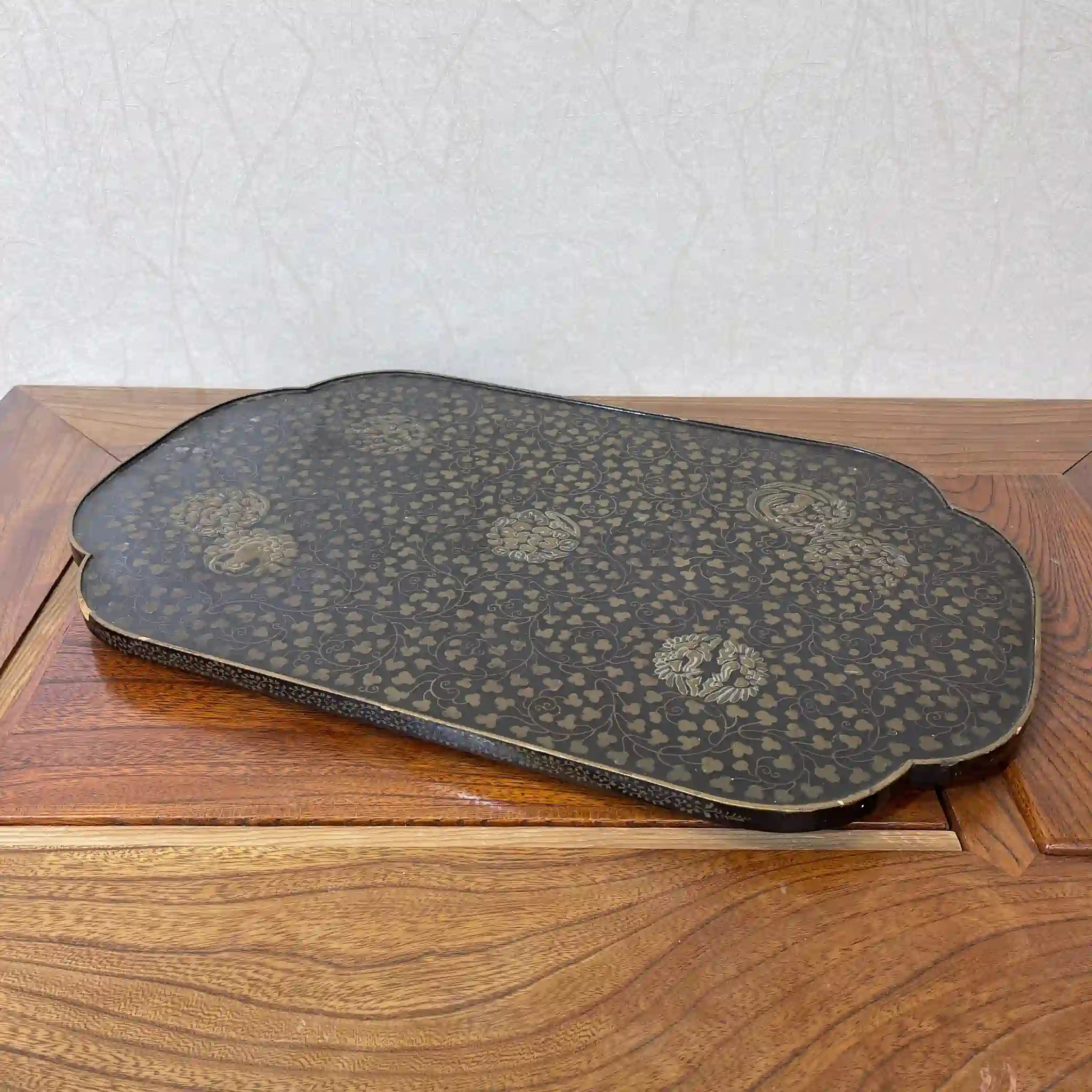 [Vintage] Long tray / Estimated late 20C / Natural wood / China / Phoenix, peony, arabesque