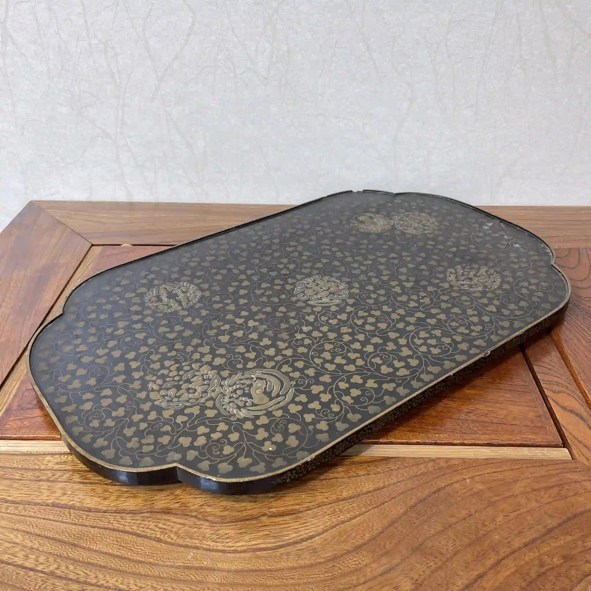 [Vintage] Long tray / Estimated late 20C / Natural wood / China / Phoenix, peony, arabesque