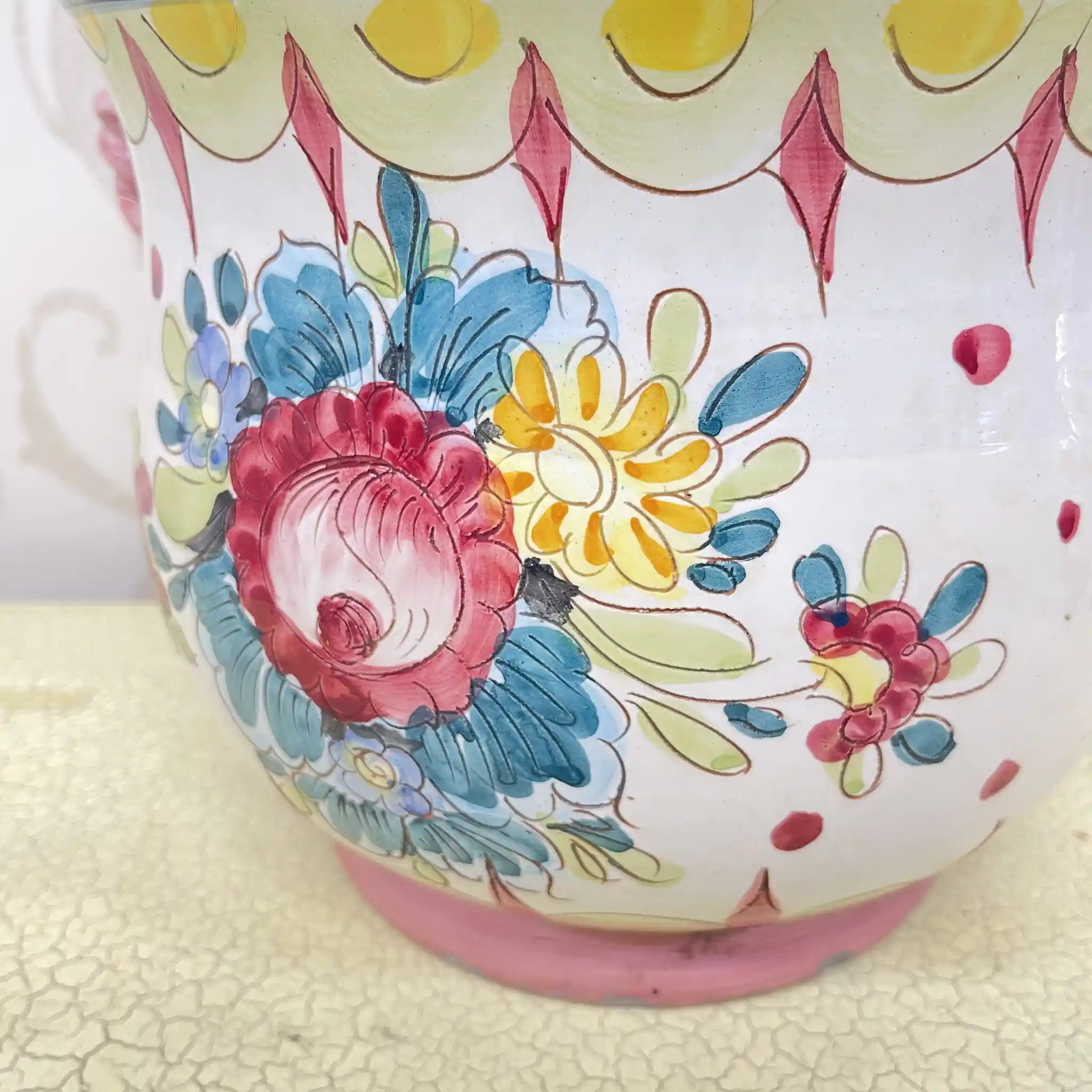 [Vintage] Flower vase (vase) / Mallorca ware / Estimated mid-late 20C / Pottery / Italy / Hand painted