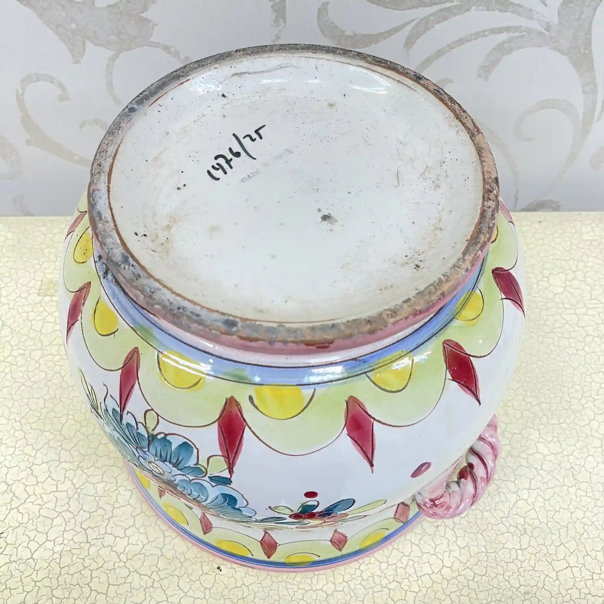 [Vintage] Flower vase (vase) / Mallorca ware / Estimated mid-late 20C / Pottery / Italy / Hand painted