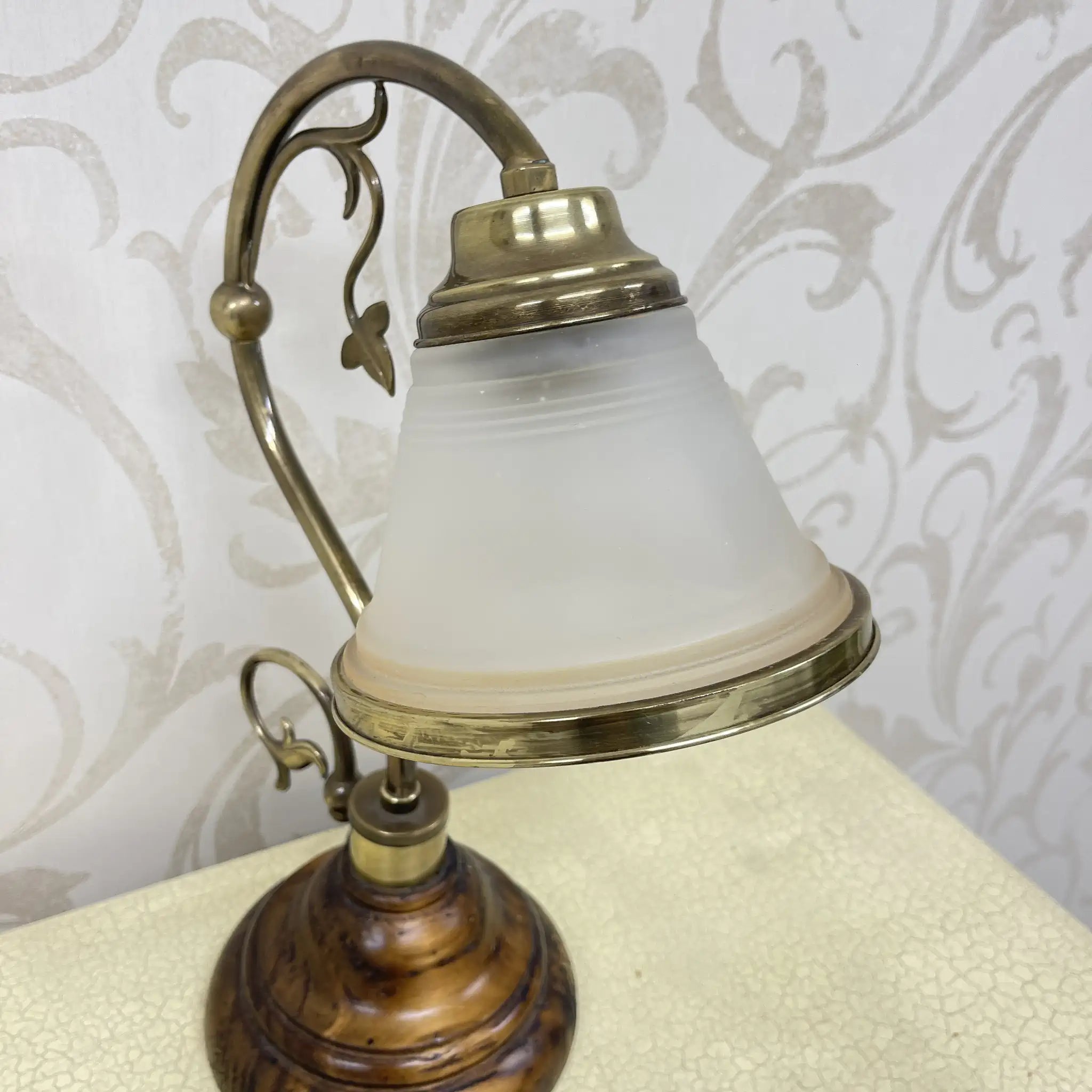 [Vintage] Table lamp / Estimated late 20C / Glass / Europe