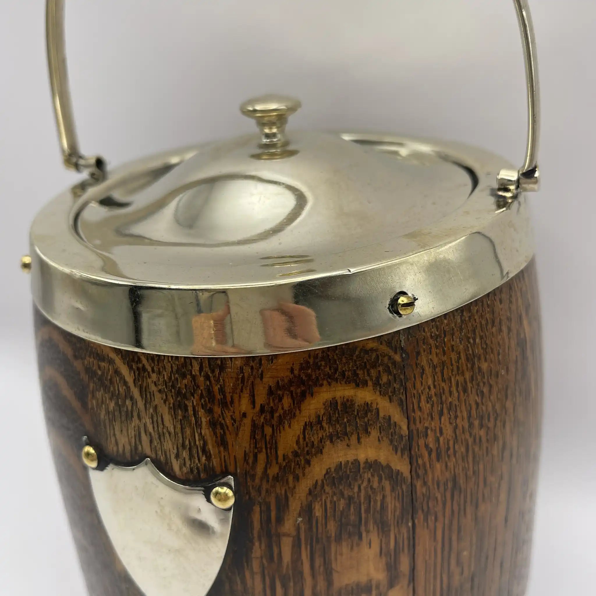 [Vintage] Ice bucket / late 19th century - 20th century / oak / England / mid-century modern, barrel-shaped structure