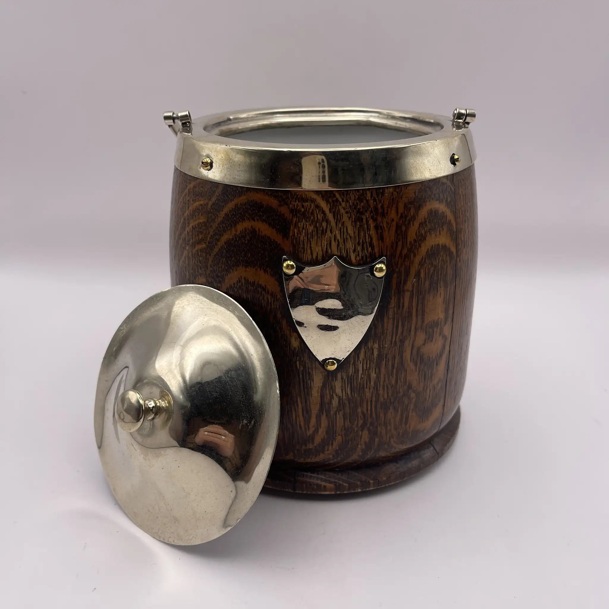 [Vintage] Ice bucket / late 19th century - 20th century / oak / England / mid-century modern, barrel-shaped structure