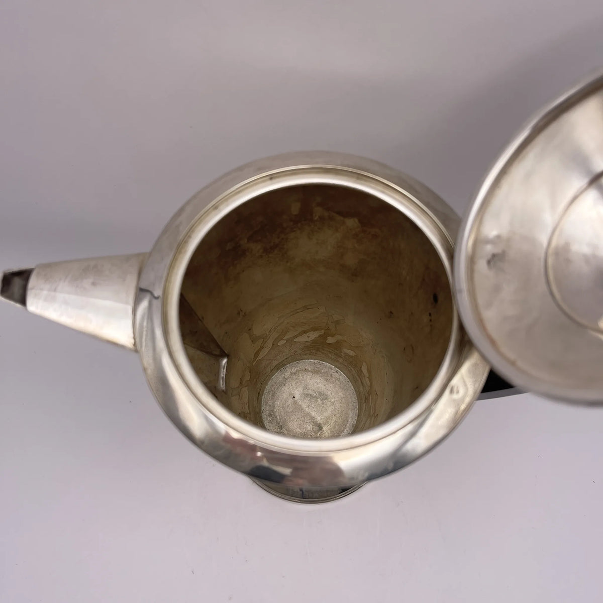 KAVIN / Coffee pot / Art Deco style / 1920s-1940s / Silver plate (silver plated) / England / Art Deco form, heat-resistant resin handle / [Vintage]
