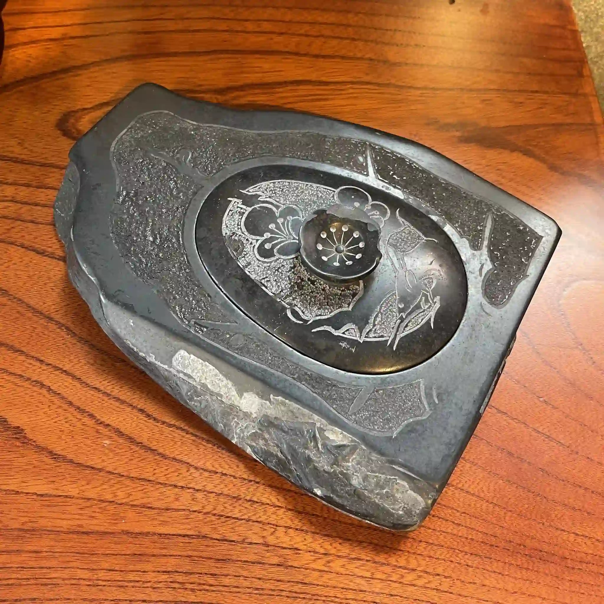 【骨董品】 那智黒硯 / 和歌山県熊野地方 特産品 / 天然石 / 日本 / 那智黒石